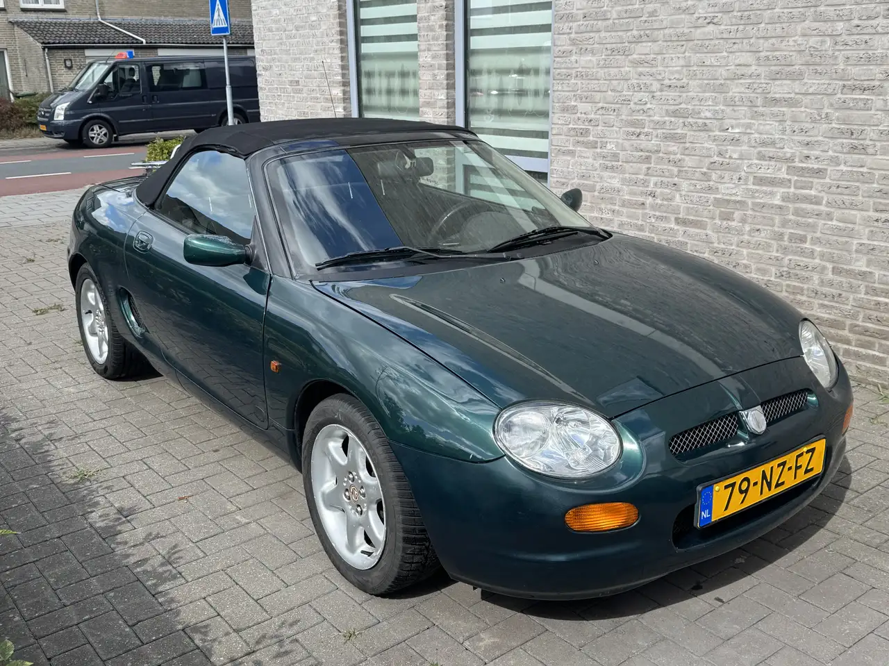 MG MGF 1.8i, foto 3