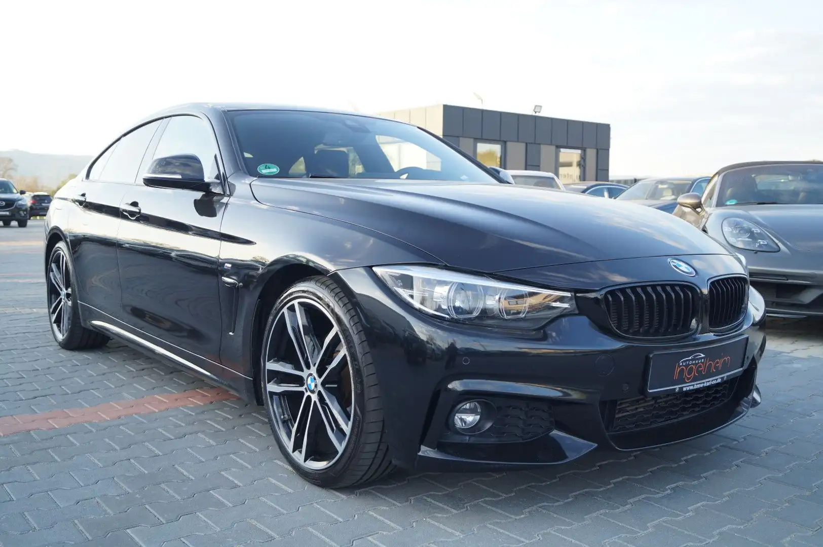 BMW 420 420 d M Sport Paket AUTOMATIK Navi SHZ PDC  LED Schwarz - 1