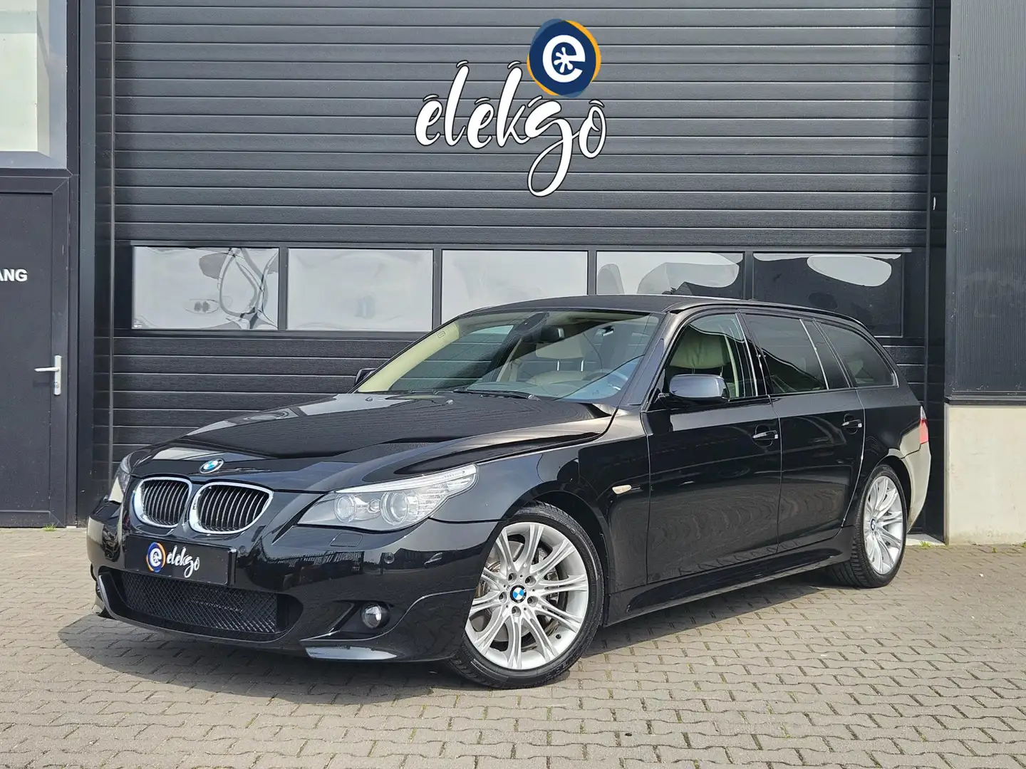 BMW 530 5-serie Touring 530i M-Sport|YOUNGTIMER|HUD|LEER| Чорний - 1