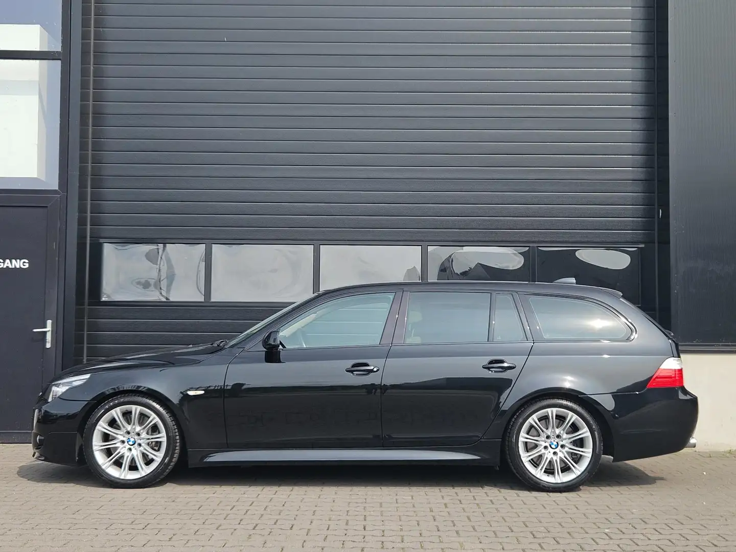 BMW 530 5-serie Touring 530i M-Sport|YOUNGTIMER|HUD|LEER| Чорний - 2
