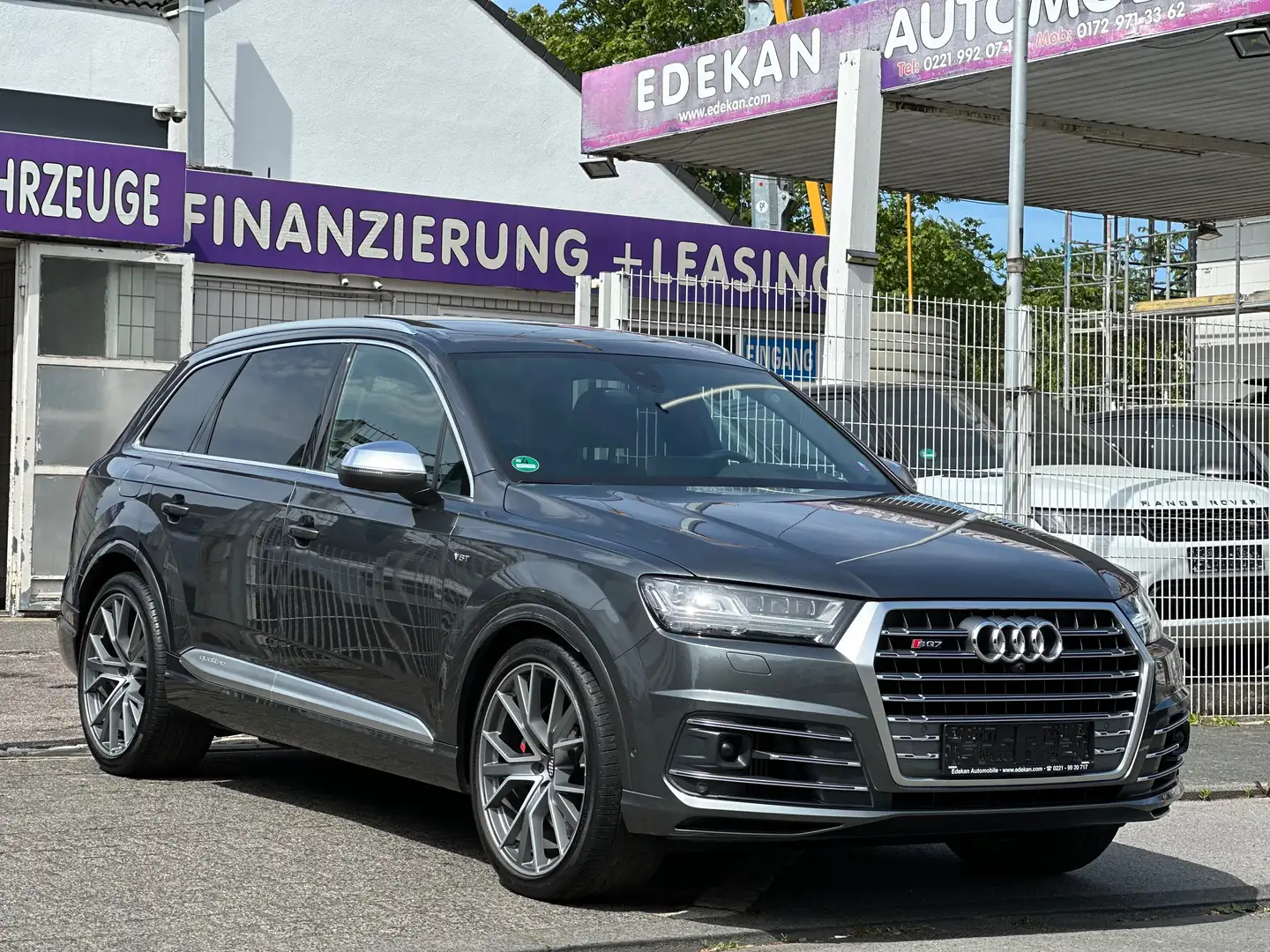 Audi SQ7 4.0 TDI quattro S-LINE/NACHTSICHT/7-SITZER Grau - 1