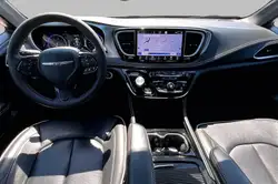 Chrysler Pacifica 2025