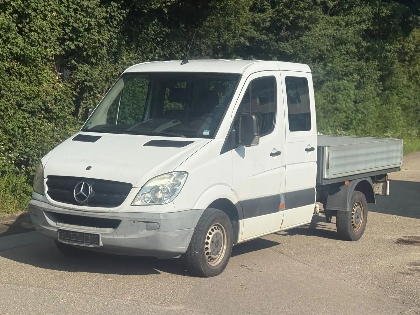 Mercedes-Benz Sprinter Pritsche/DoKa 210 CDI 7 SITZER 63500km Weiß - 1