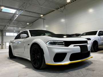 6,4 SRT Widebody Scat Pack Navi  Leder