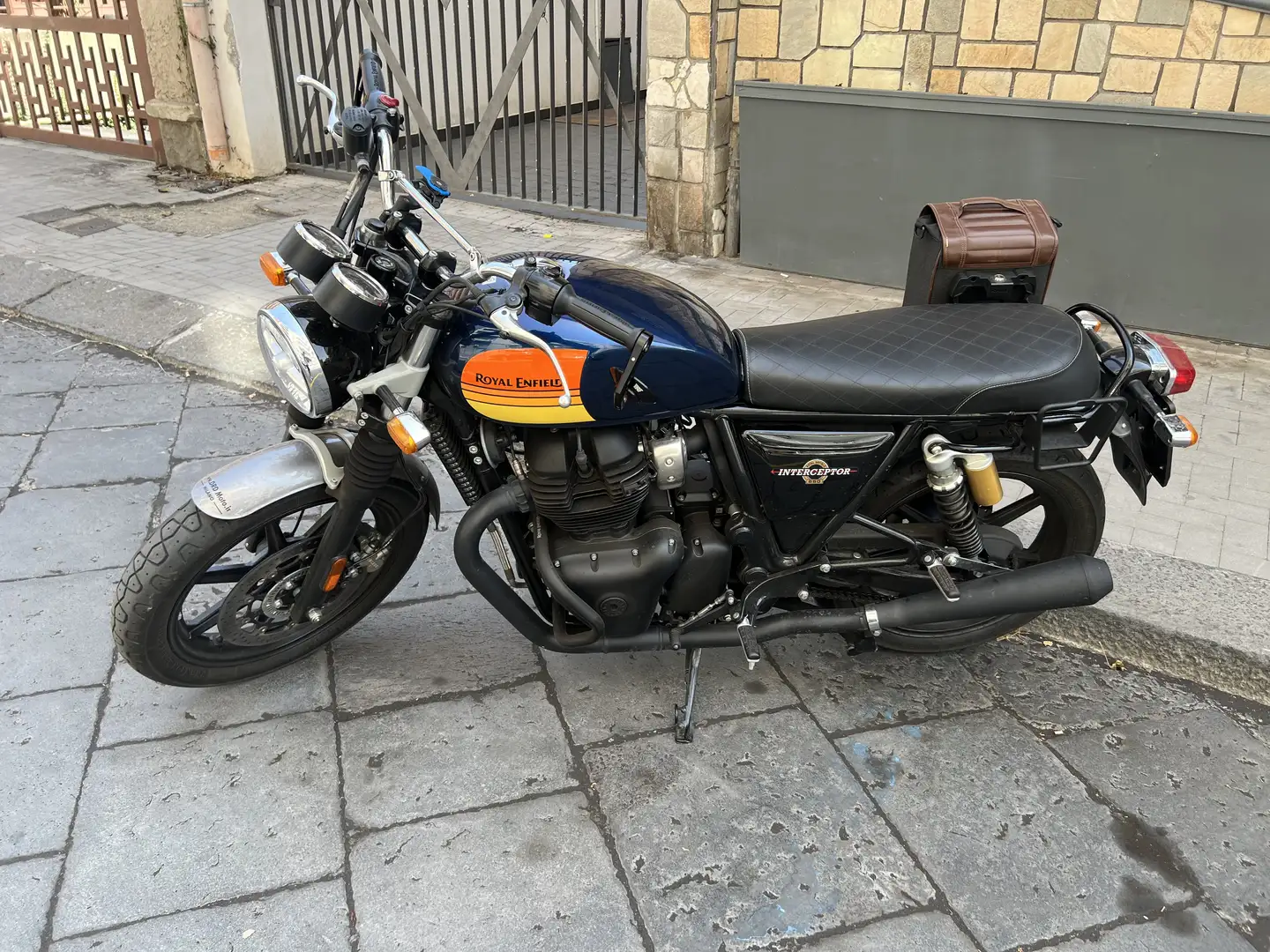 Royal Enfield Interceptor Barcellona - 1