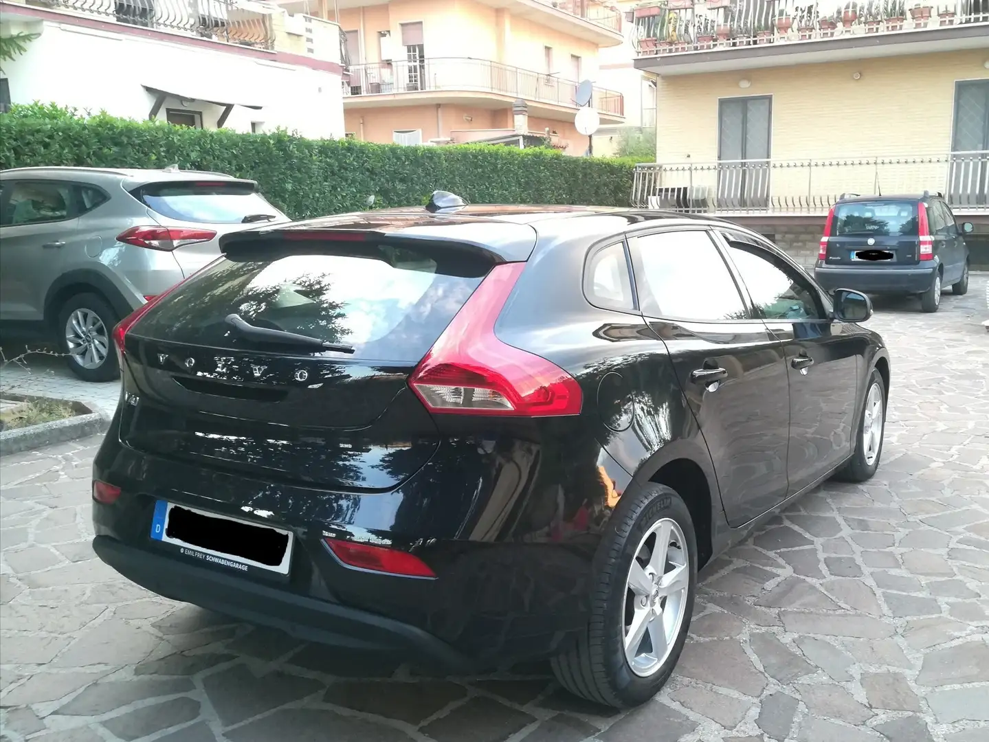 Volvo V40 1.5 t2 Kinetic geartronic my18 Negro - 2
