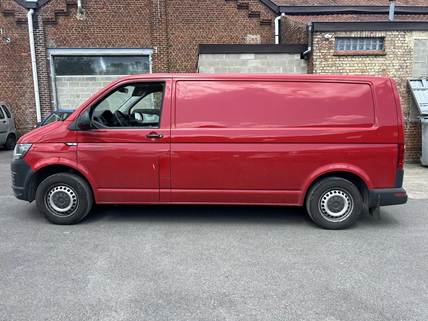 Volkswagen T6 Transporter 2.0 TDi SCR BMT DSG***MOTEUR CASSE*** Rood - 1