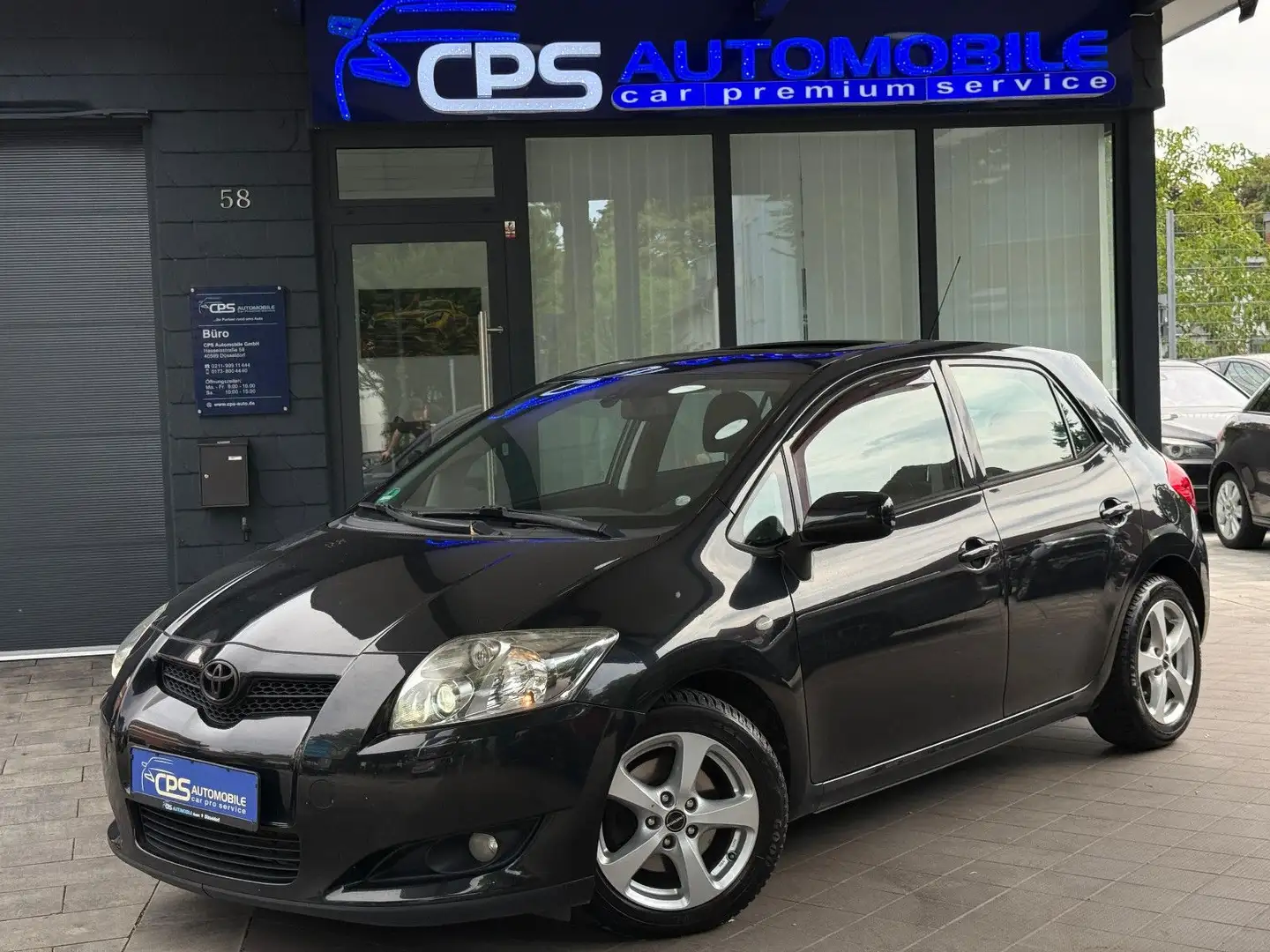 Toyota Auris D-CAT | 2 Hand | 88.000 KM | TOP Schwarz - 1