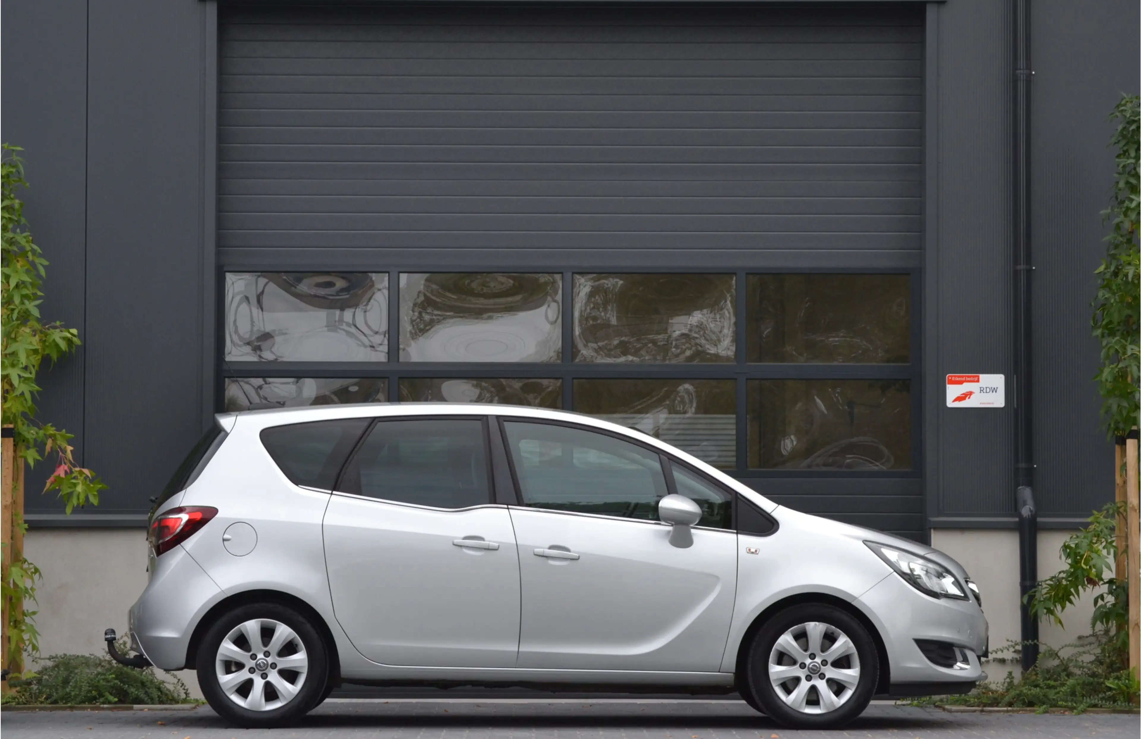 Opel Meriva 1.4 Turbo Cosmo Camera | Parkeersensoren | Cruise — photo 10
