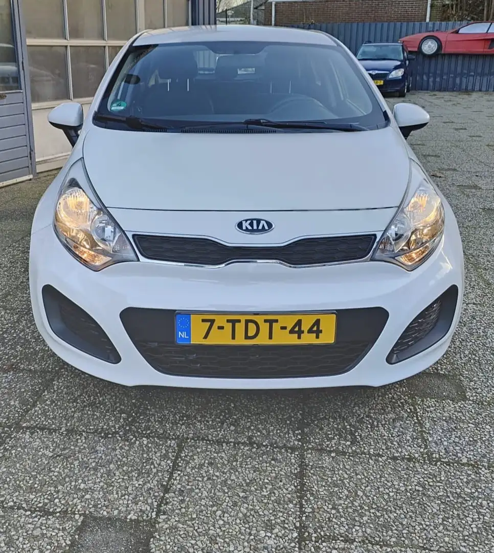Kia Rio 1.2 CVVT Comf. Pack Wit - 2