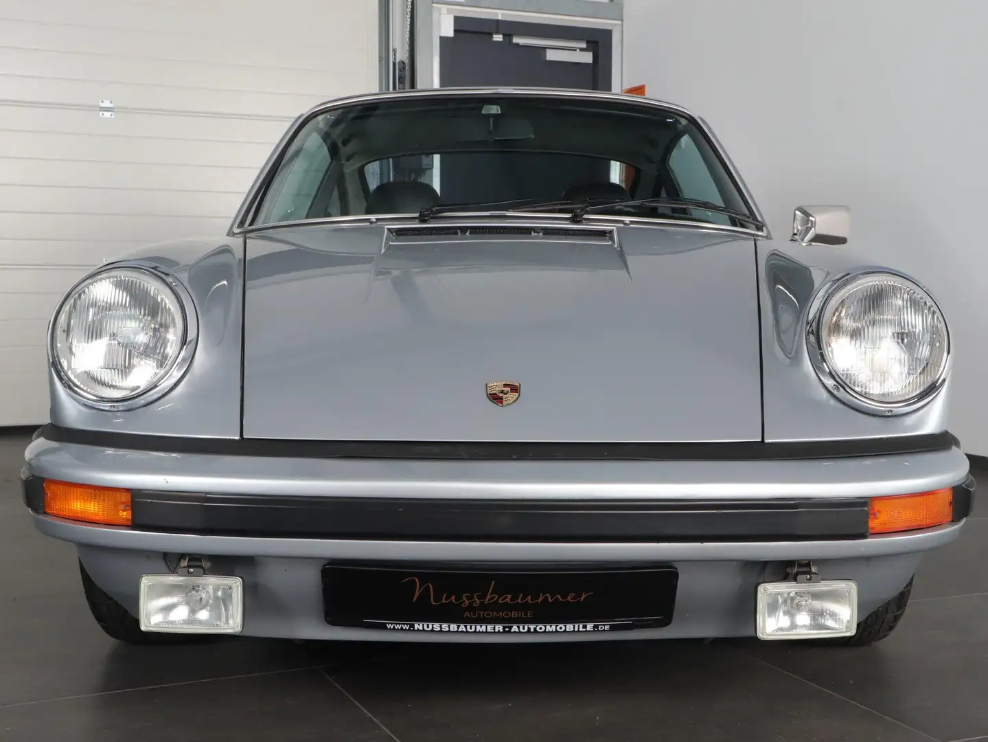 Porsche 911 Schiebedach Coupé 2,7L 1.Serie  UNFALLFREI Silber - 1
