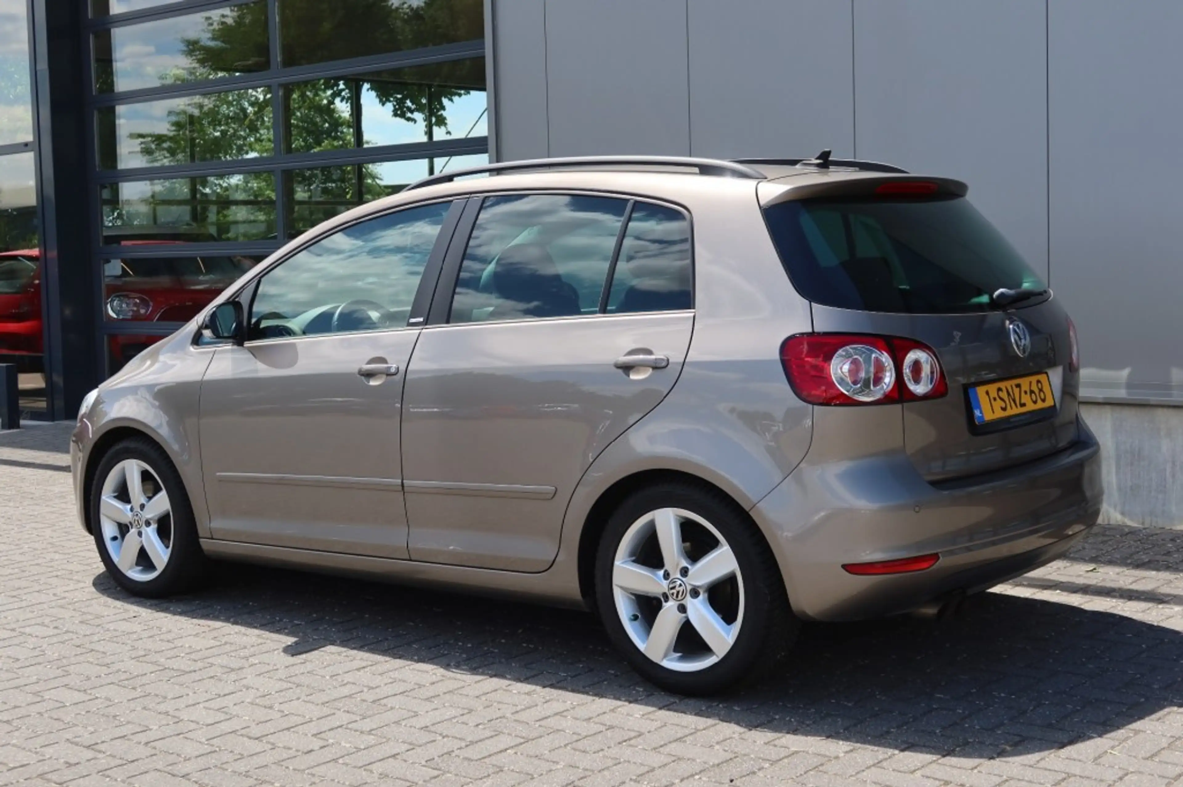 Volkswagen Golf Plus 1.4 TSI AUTOMAAT122pk Highline NAVI, Clima, Stoelv — photo 4