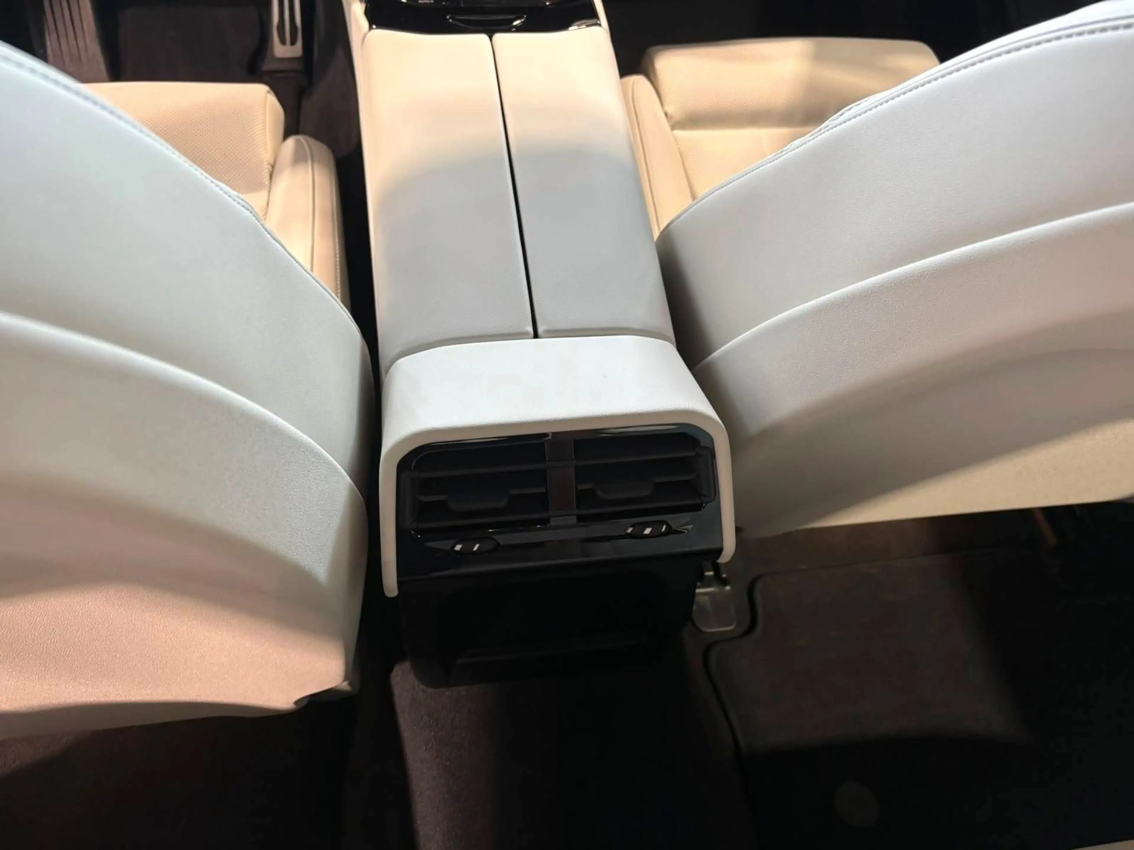 BMW i5 Lim.  eDrive40 M Sport LED|Sitzhzg|DAB — photo 13