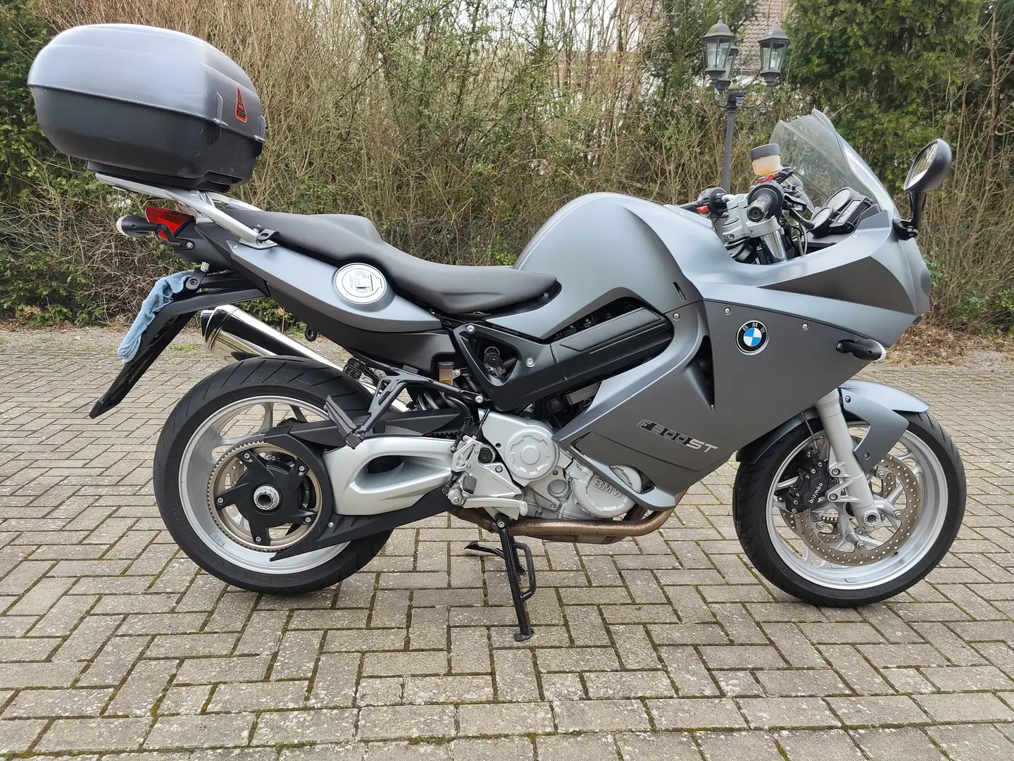 BMW F 800 ST 63 kw 886PS) 798 cm3 Gris - 1