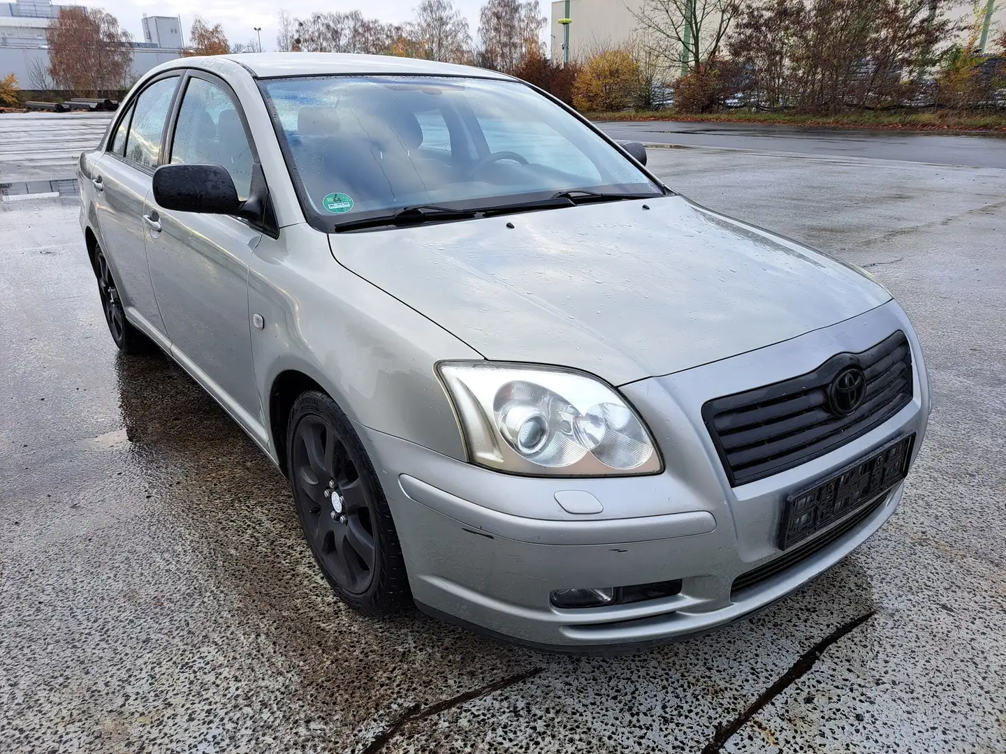 Toyota Avensis 2.0 VVTi Executive Tempomat Sitzhzg Xenon Standhzg Silber - 1