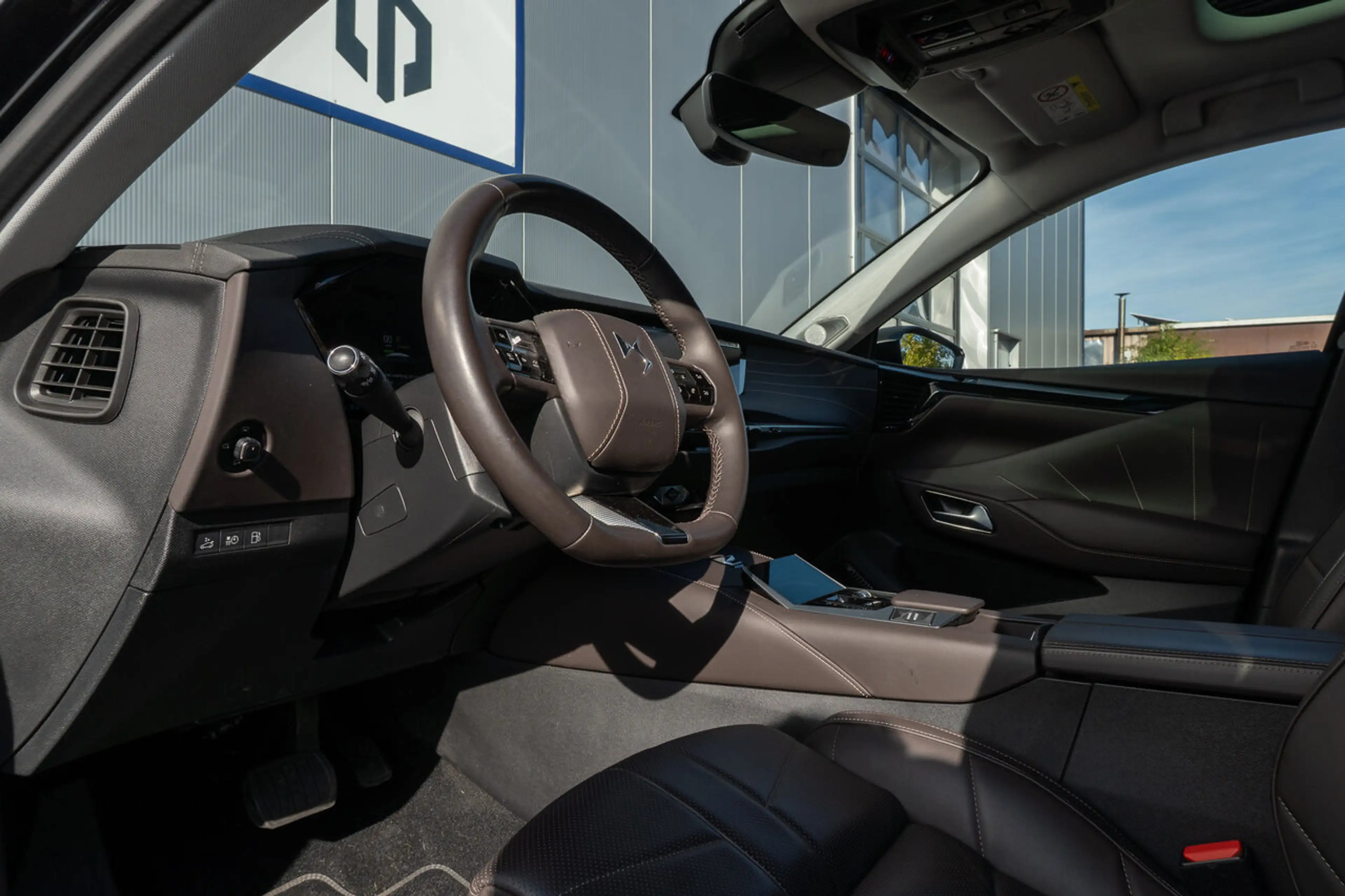 DS Automobiles DS 4 1.6 PHEV 180PK Antoine de Saint Exupery Editie ... — photo 12