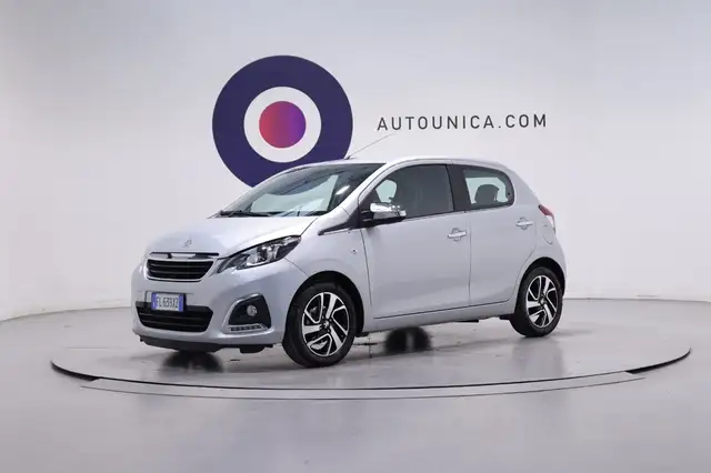Peugeot 108 VTi 68 ETG 5 PORTE ALLURE NEOPATENTATI AUTOMATICA
