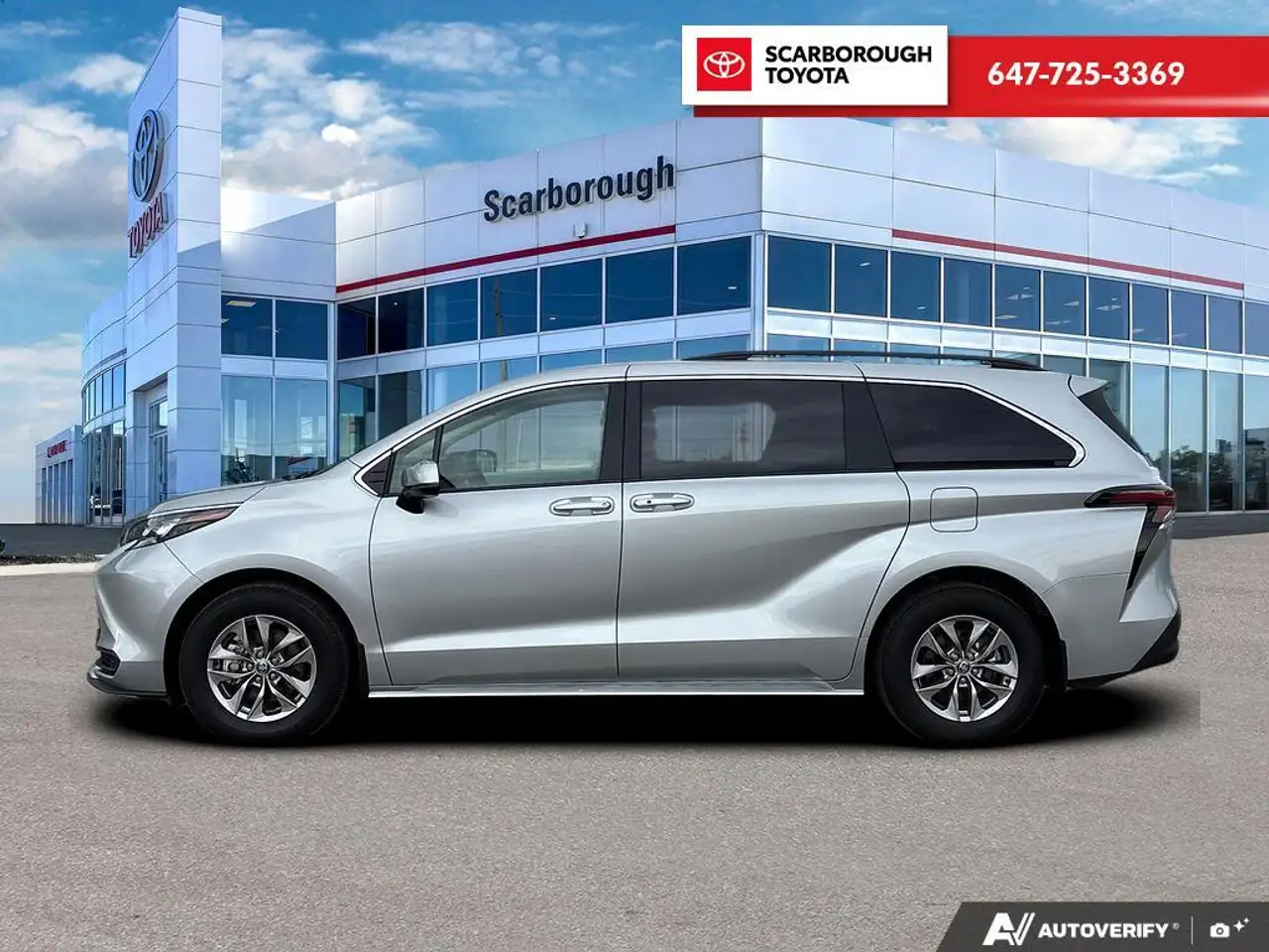 Toyota Sienna снимка Toyota Sienna
