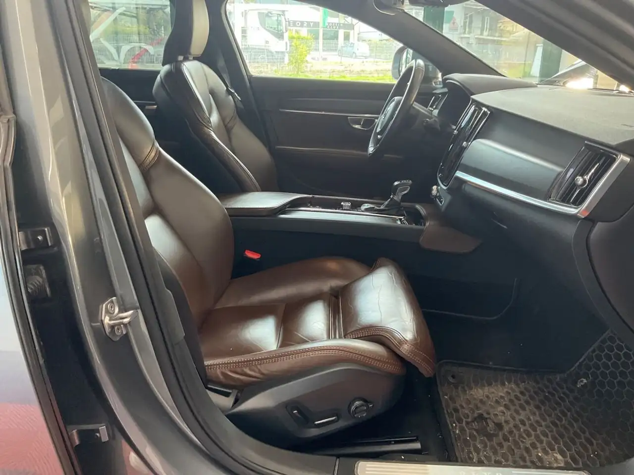 Volvo V90 Cross Country