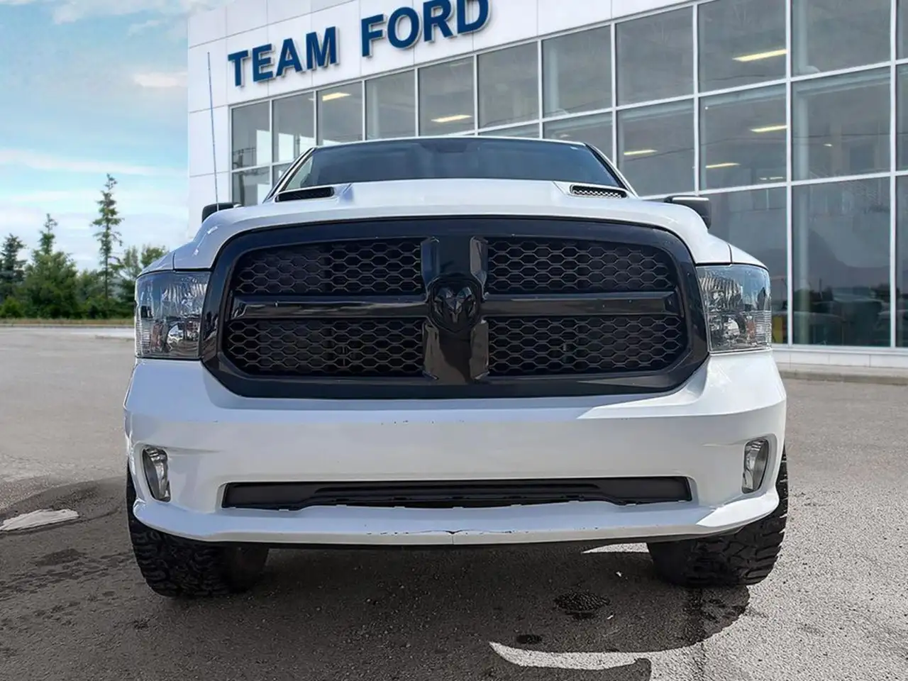 RAM 1500 снимка RAM 1500