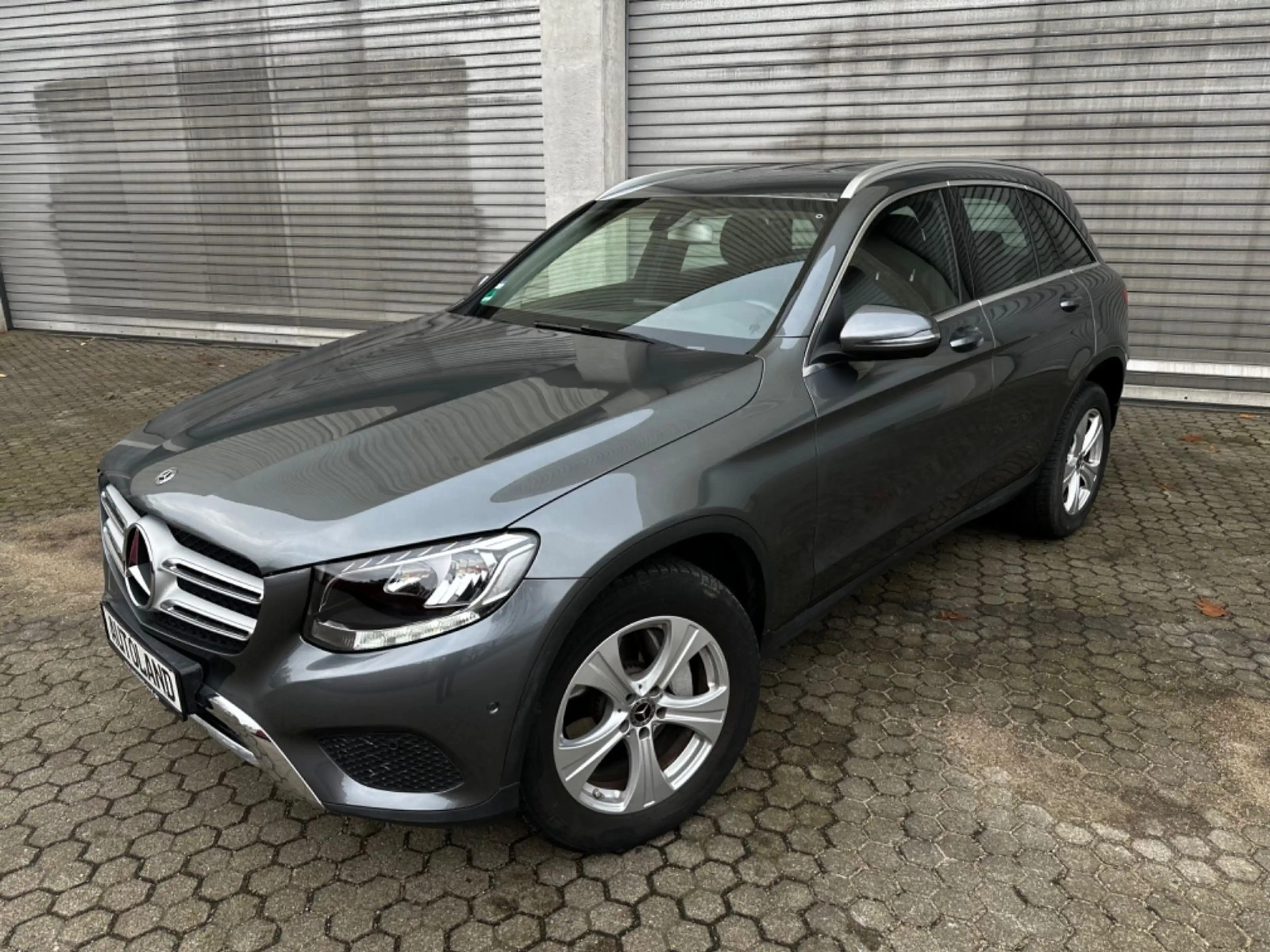 Mercedes-Benz GLC 220 d 4Matic*9G-Tron*Navi*R.Kam*45t km* — photo 9
