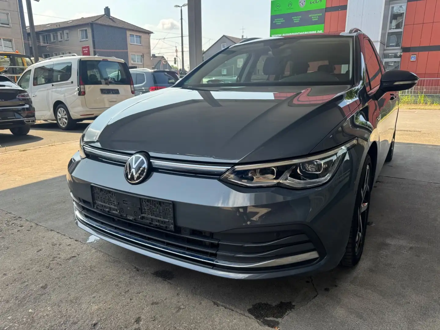 Volkswagen Golf VIII Variant Style Navi+/LED/Kamera/18" Gris - 1