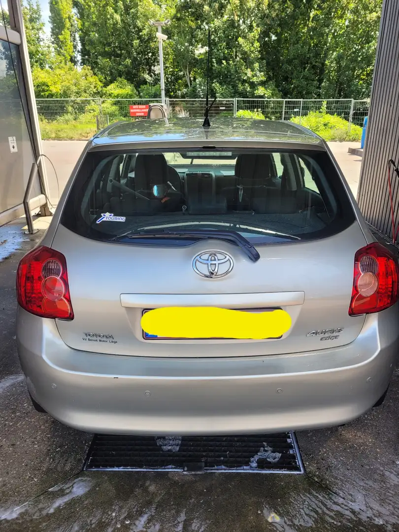 Toyota Auris 1.4i VVT-i 16v Edge - 2
