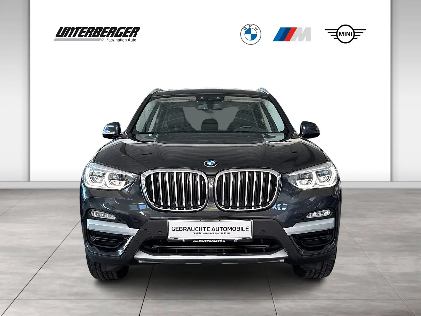 BMW X3 xDrive20d A Grau - 2