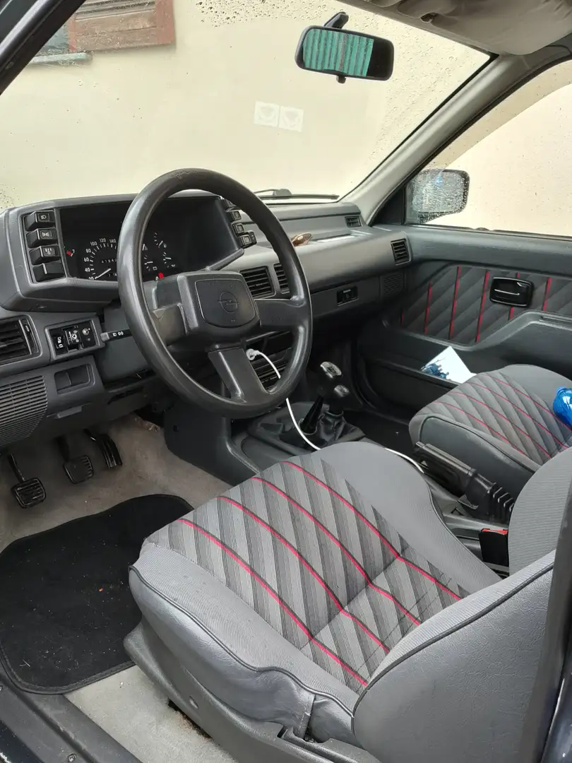 Opel Frontera Frontera Sport HT 2.0i cat. Mavi - 1