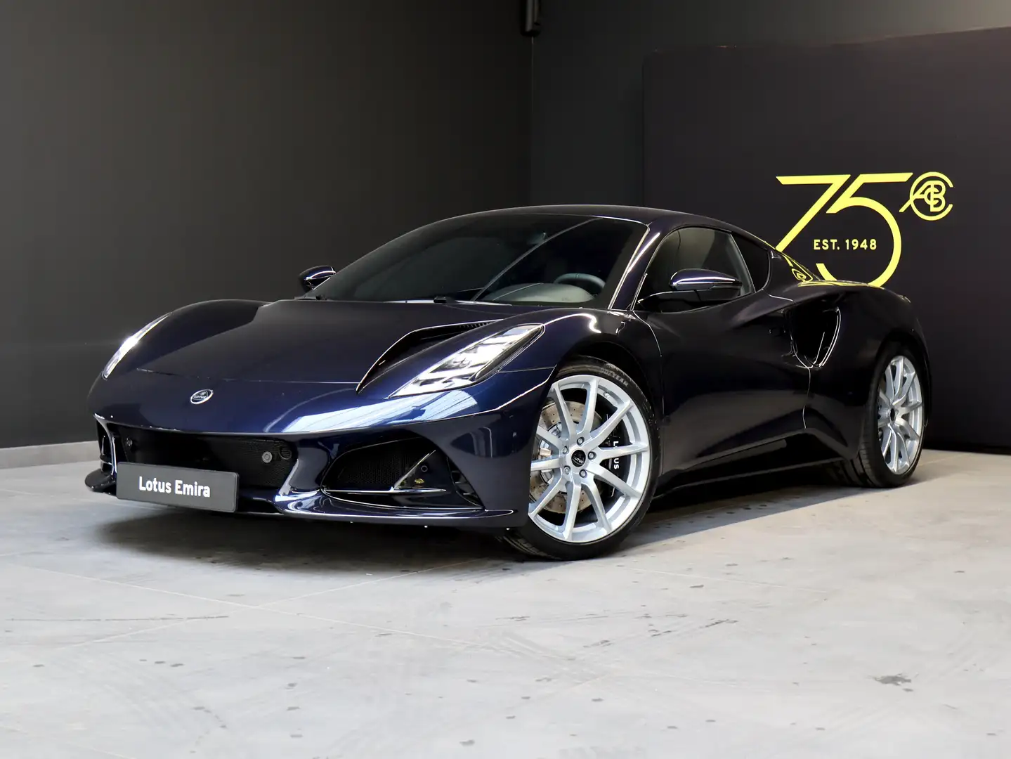 Lotus Emira V6 - MERIDIAN BLUE - BLACK NAPPA LEATHER Blauw - 2