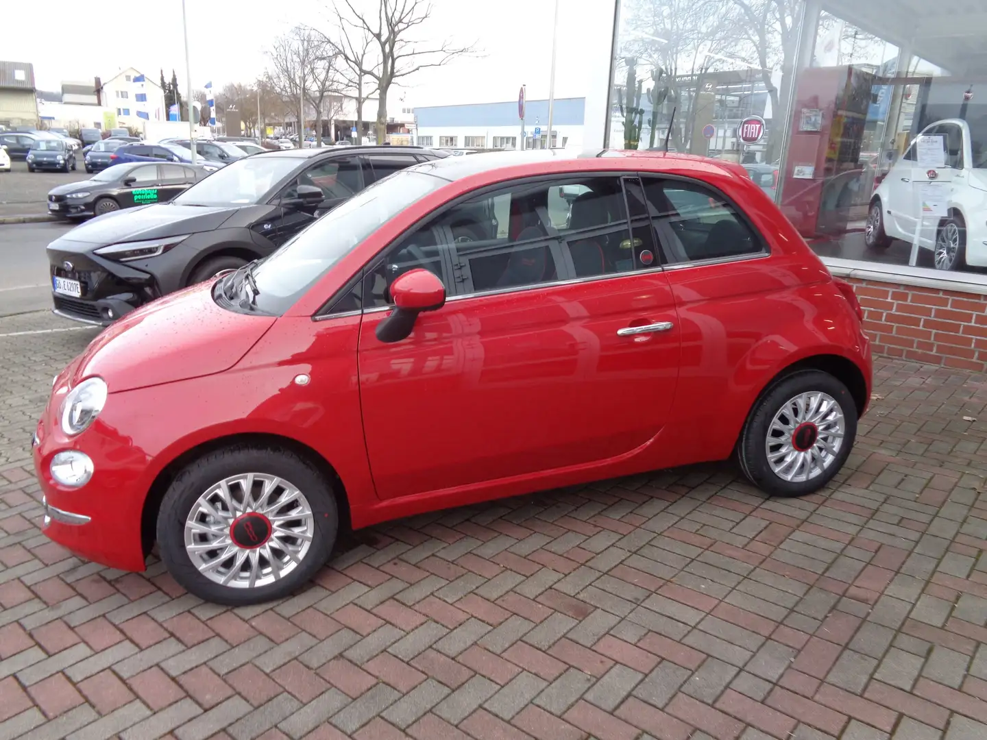 Fiat 500 RED Hybrid 1.0 Rood - 2