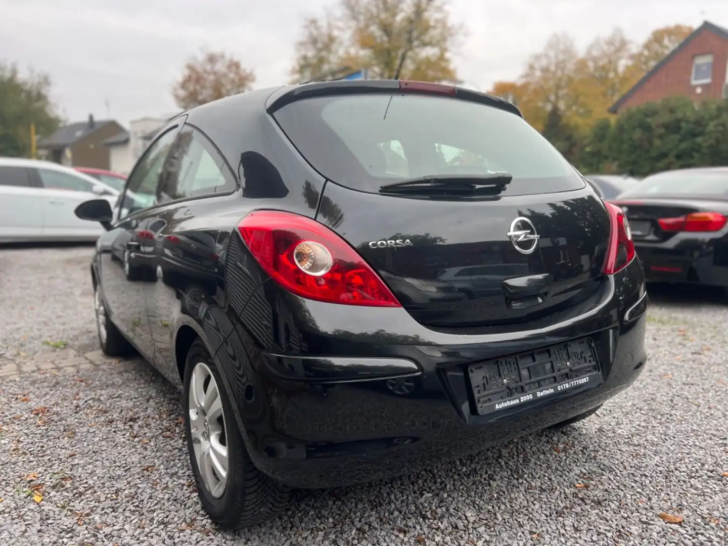 Opel Corsa D Energy/ 1.Hand Schwarz - 2