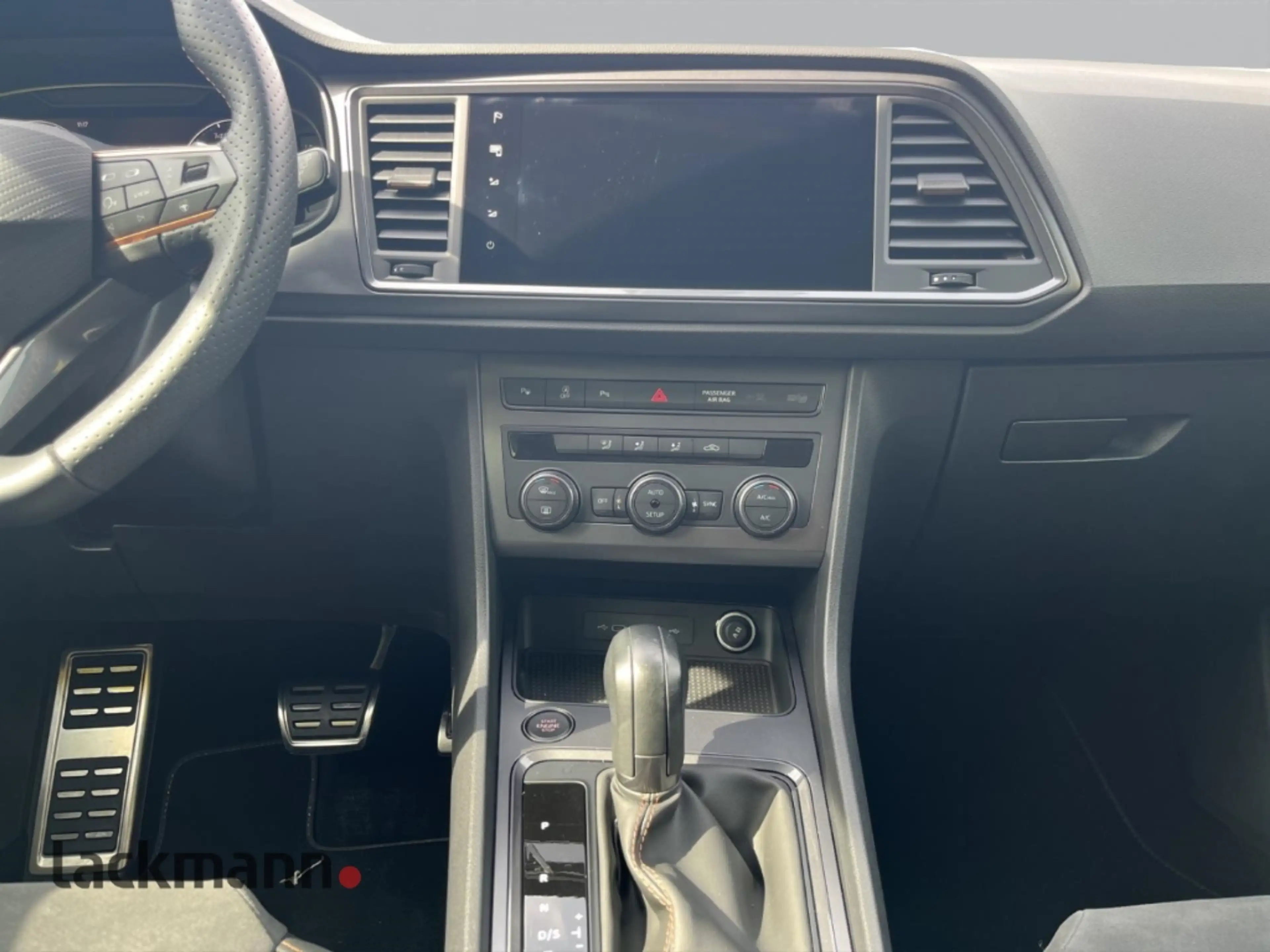 CUPRA Ateca 1.5*Navi*LED*CarPlay*Kessy*Kamera* — photo 12