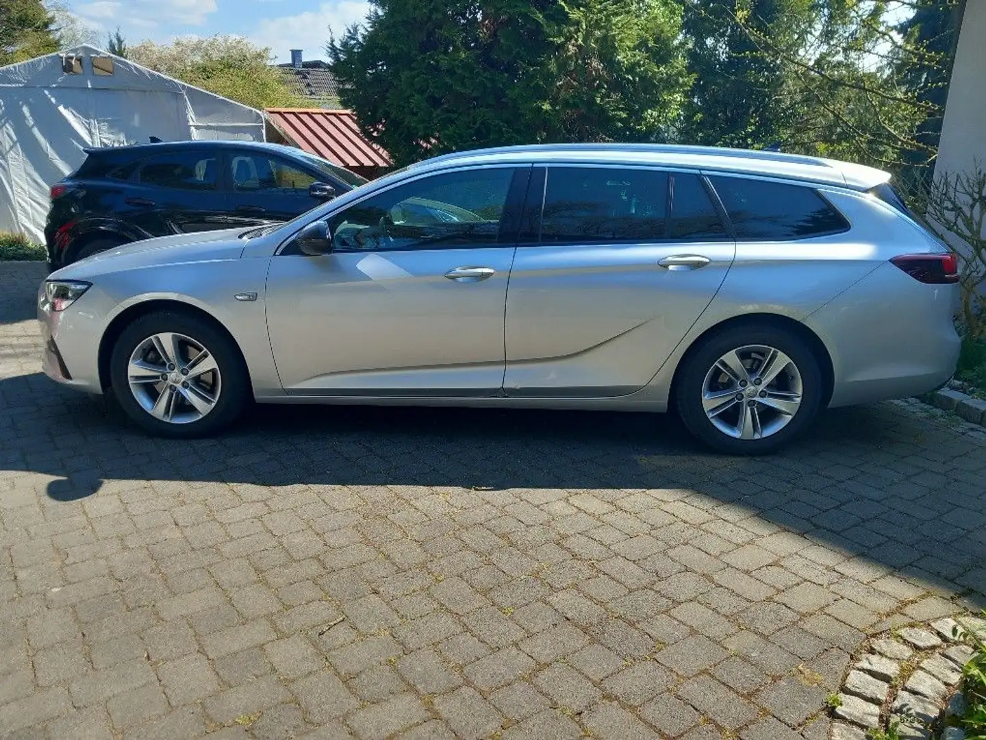 Opel Insignia B Sports Tourer 2.0 Diesel Elegance AHK Silber - 2