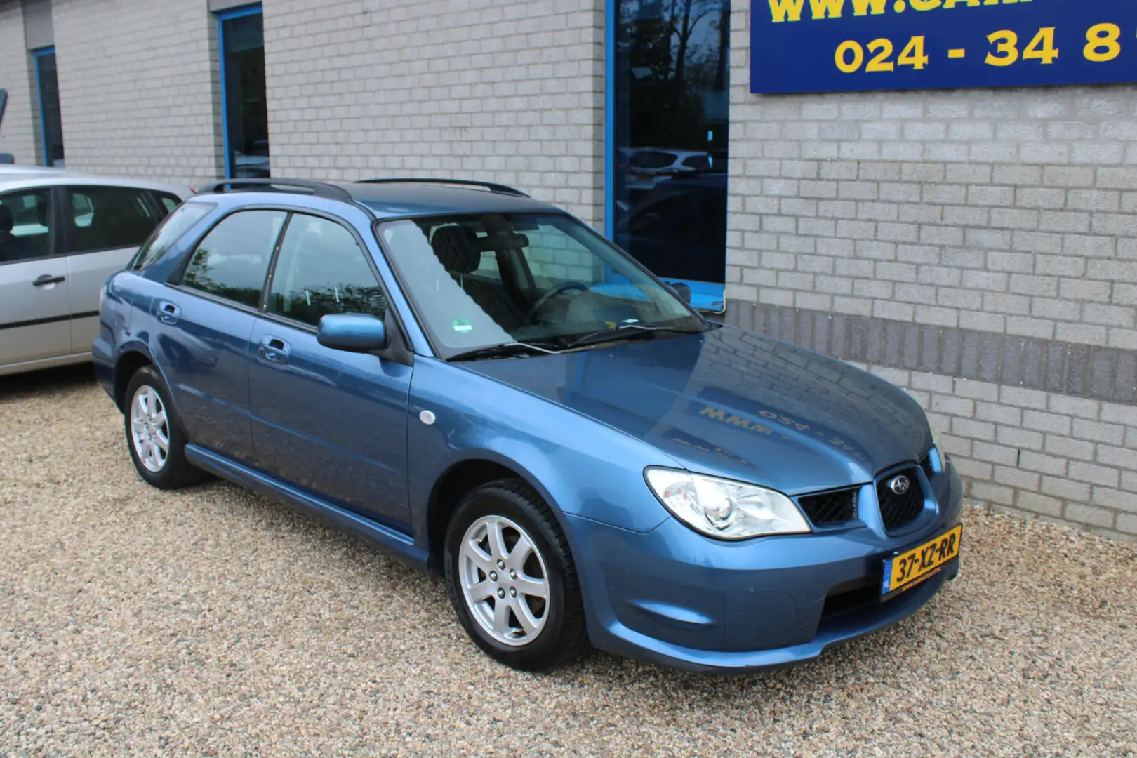 Subaru Impreza Plus 1.5R Comfort Edition Azul - 1