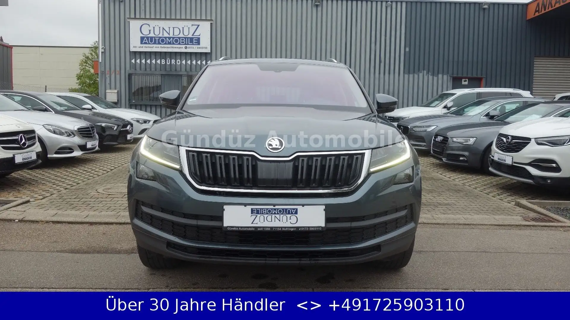 Skoda Kodiaq 2.0 TDI DSG Style*MODELLPLEGE*DISTRONIC* Grau - 2