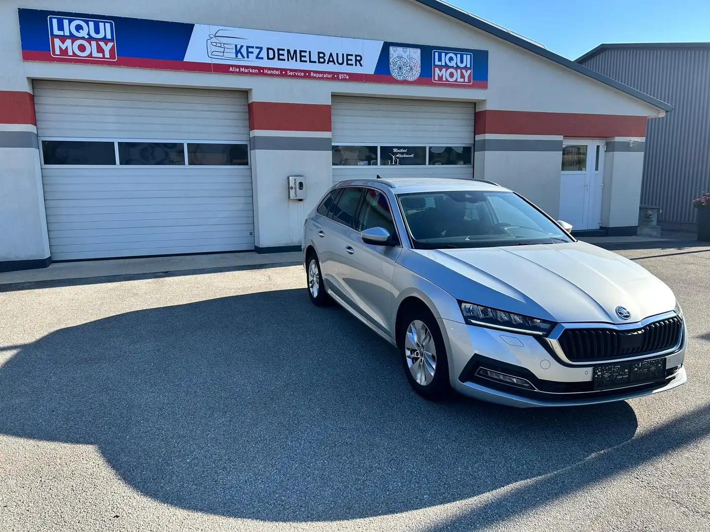 Skoda Octavia Ambition Grau - 1