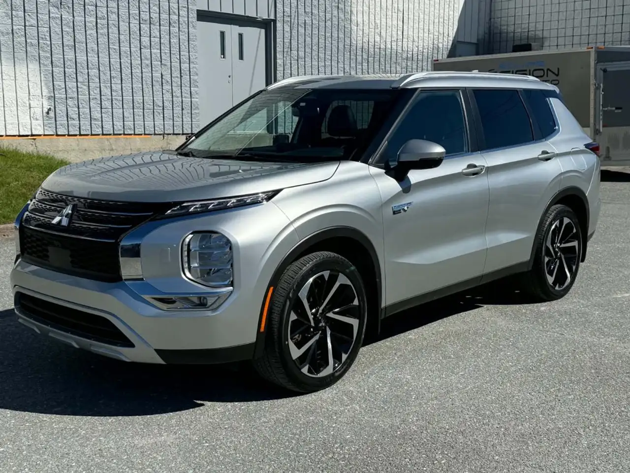 2024 Mitsubishi Outlander