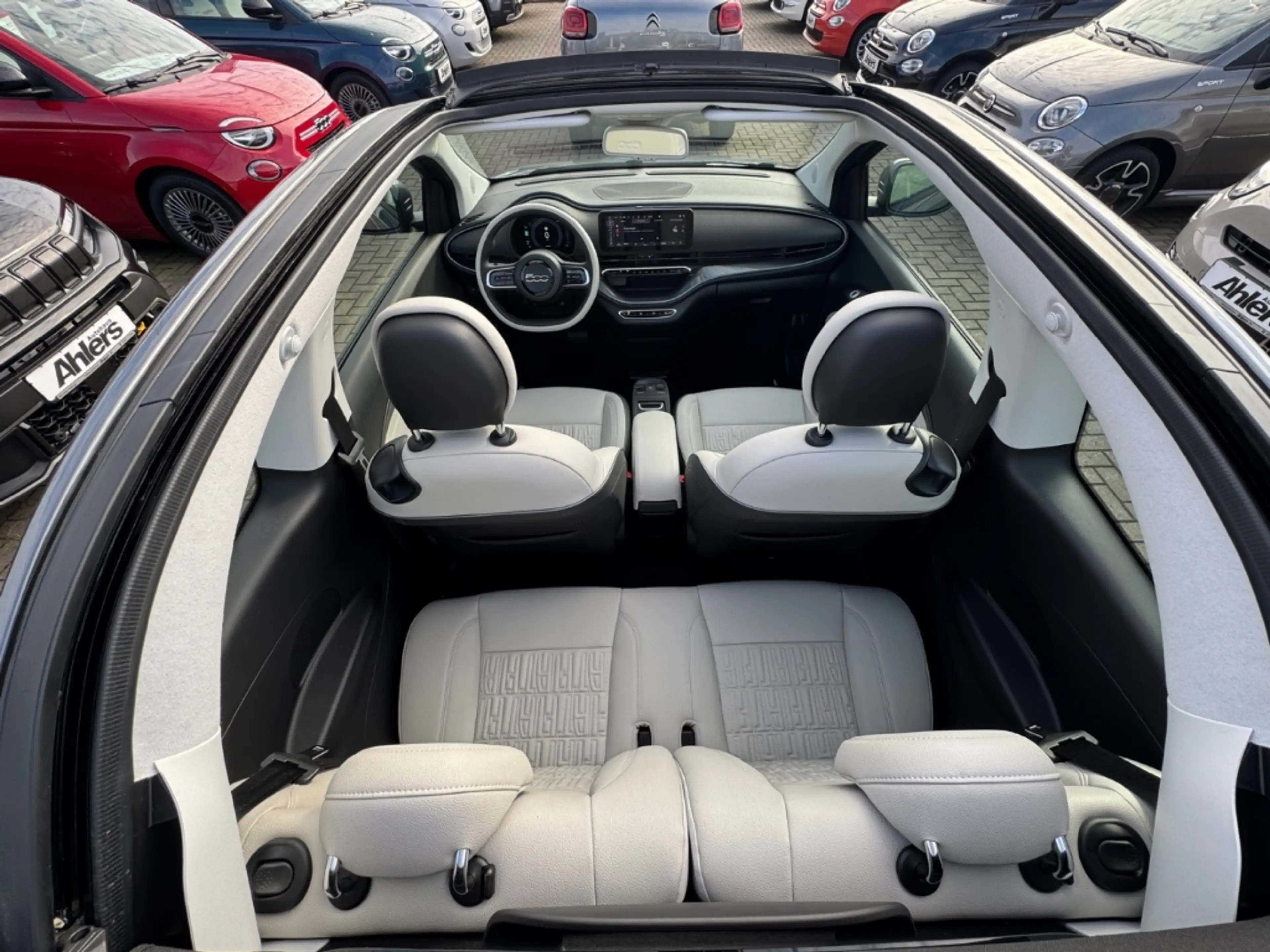 Fiat 500e La Prima By Bocelli+NAVI+JBL+LEDER+ACC+KAMERA — photo 10
