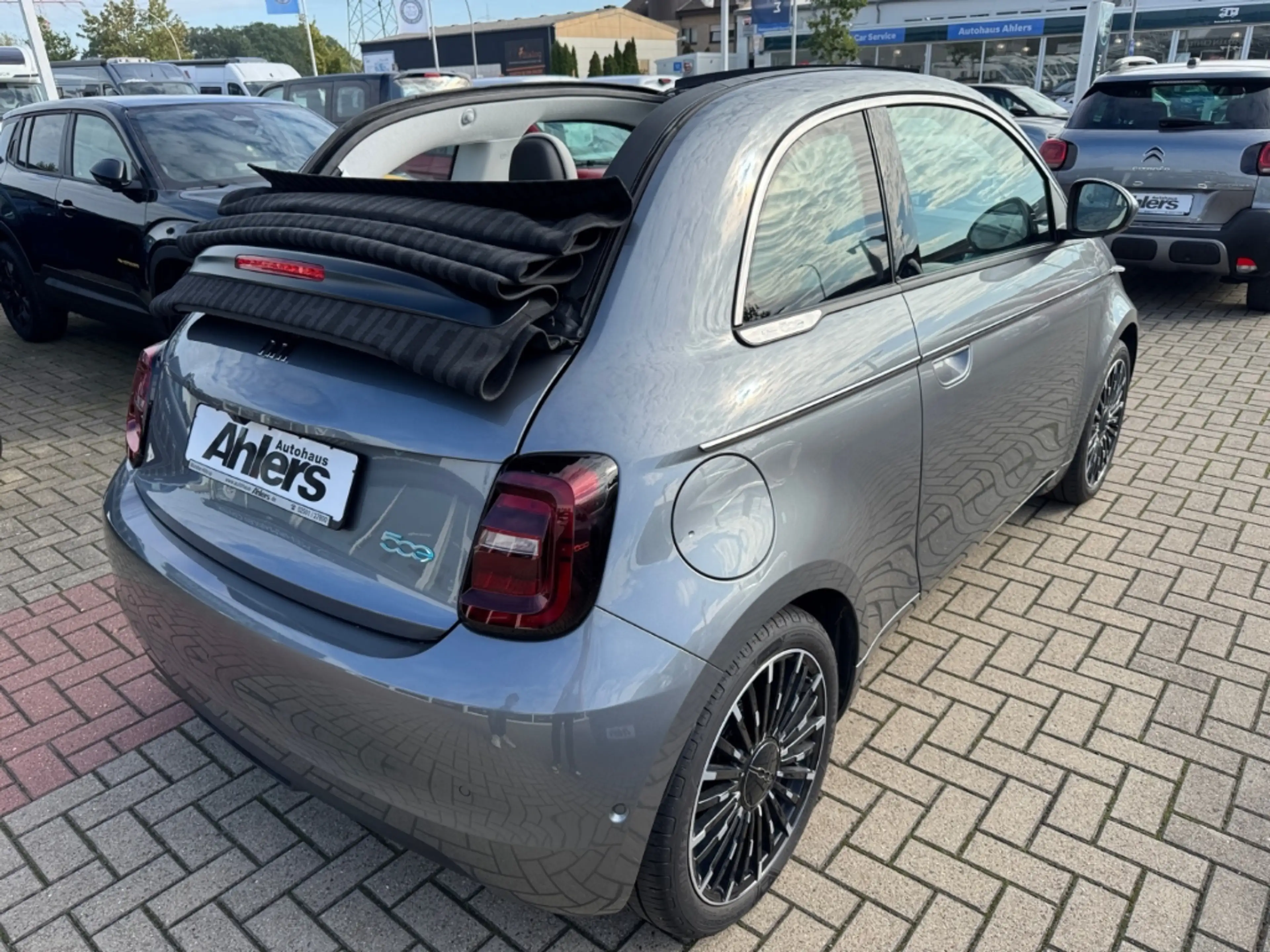 Fiat 500e La Prima By Bocelli+NAVI+JBL+LEDER+ACC+KAMERA — photo 8