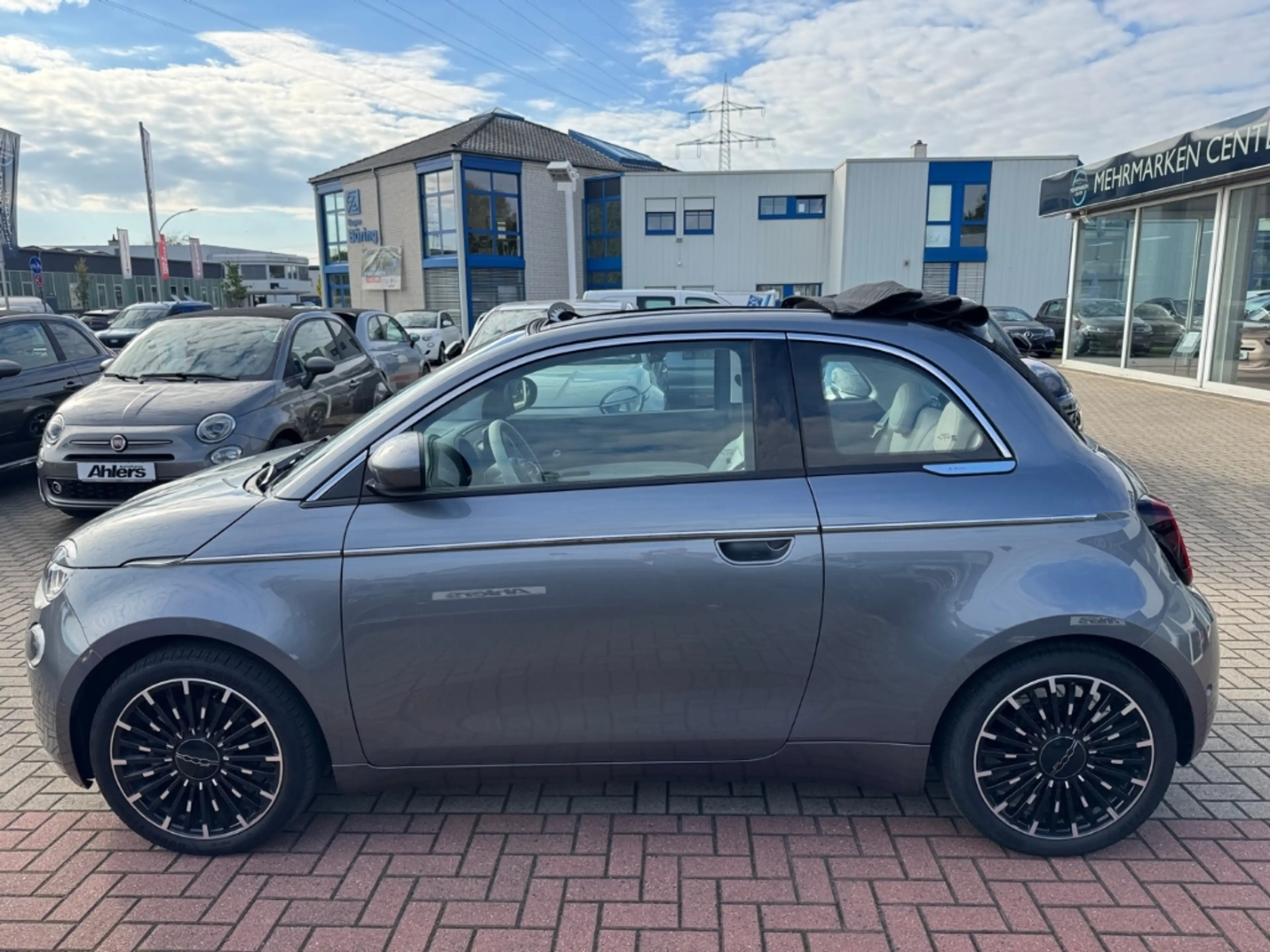 Fiat 500e La Prima By Bocelli+NAVI+JBL+LEDER+ACC+KAMERA — photo 4