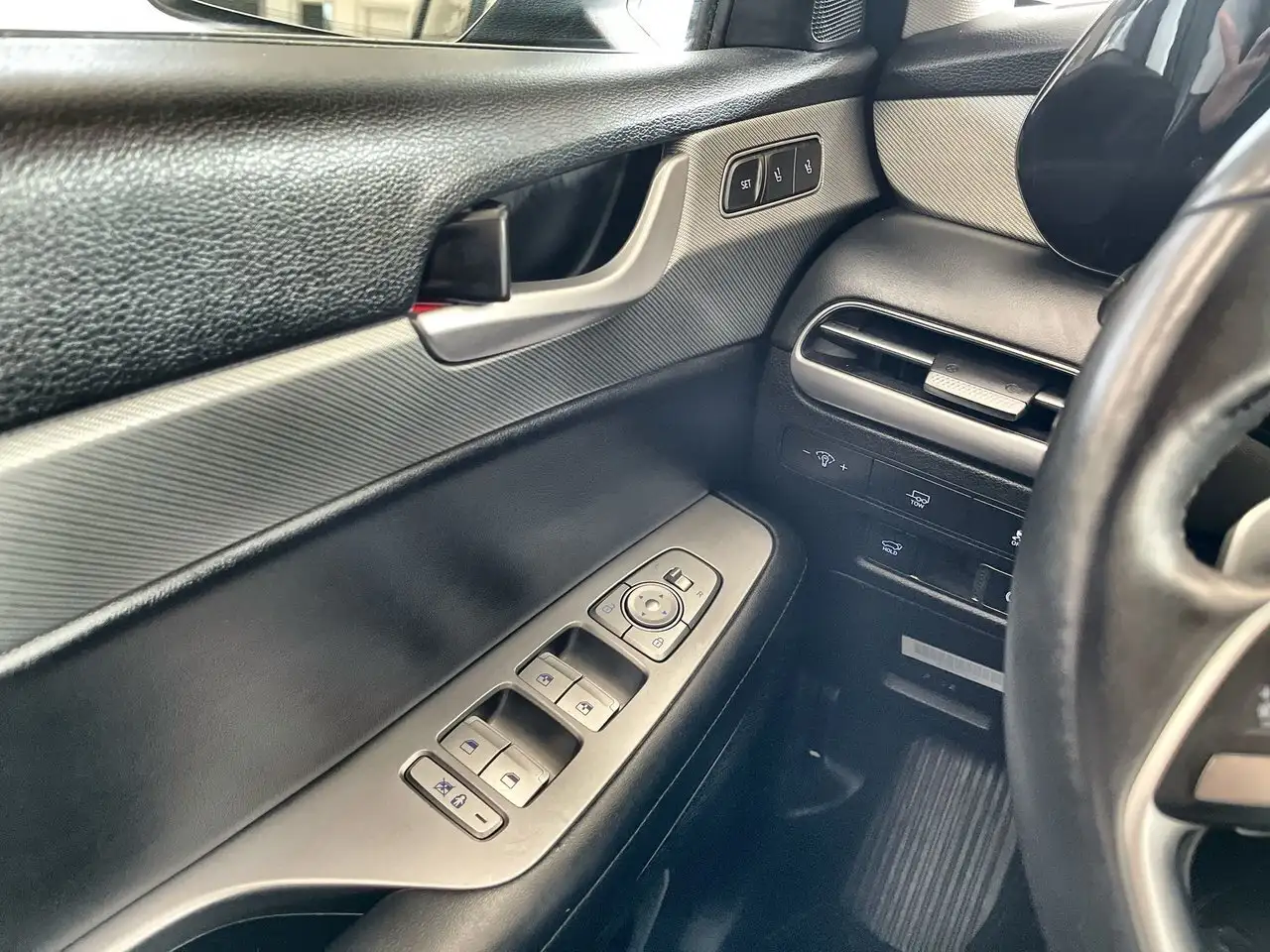Hyundai PALISADE photo Hyundai PALISADE