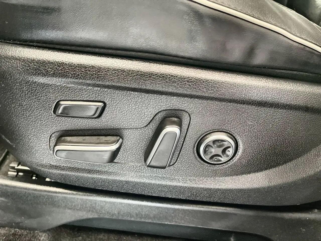 Hyundai PALISADE photo Hyundai PALISADE
