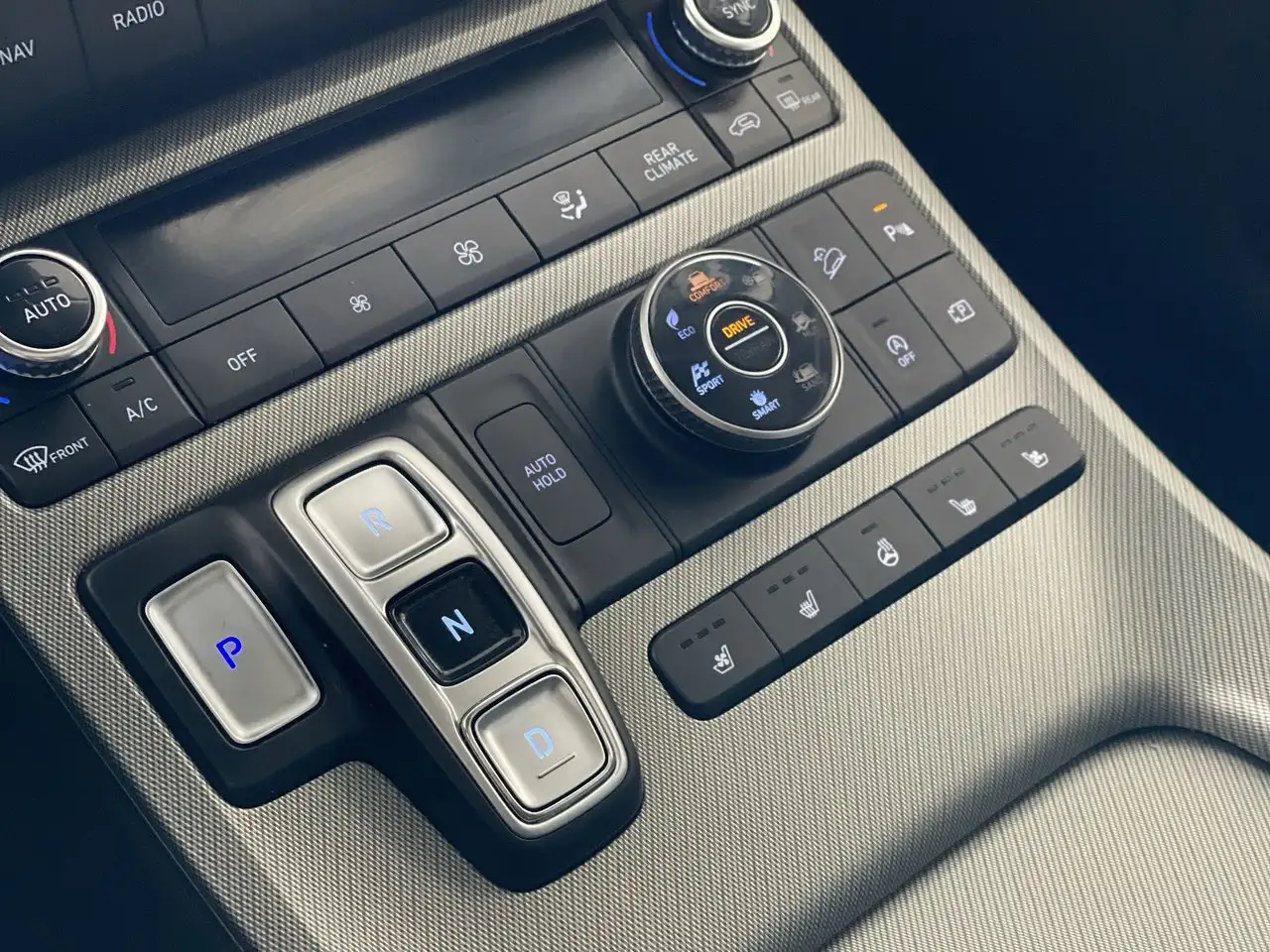 Hyundai PALISADE photo Hyundai PALISADE