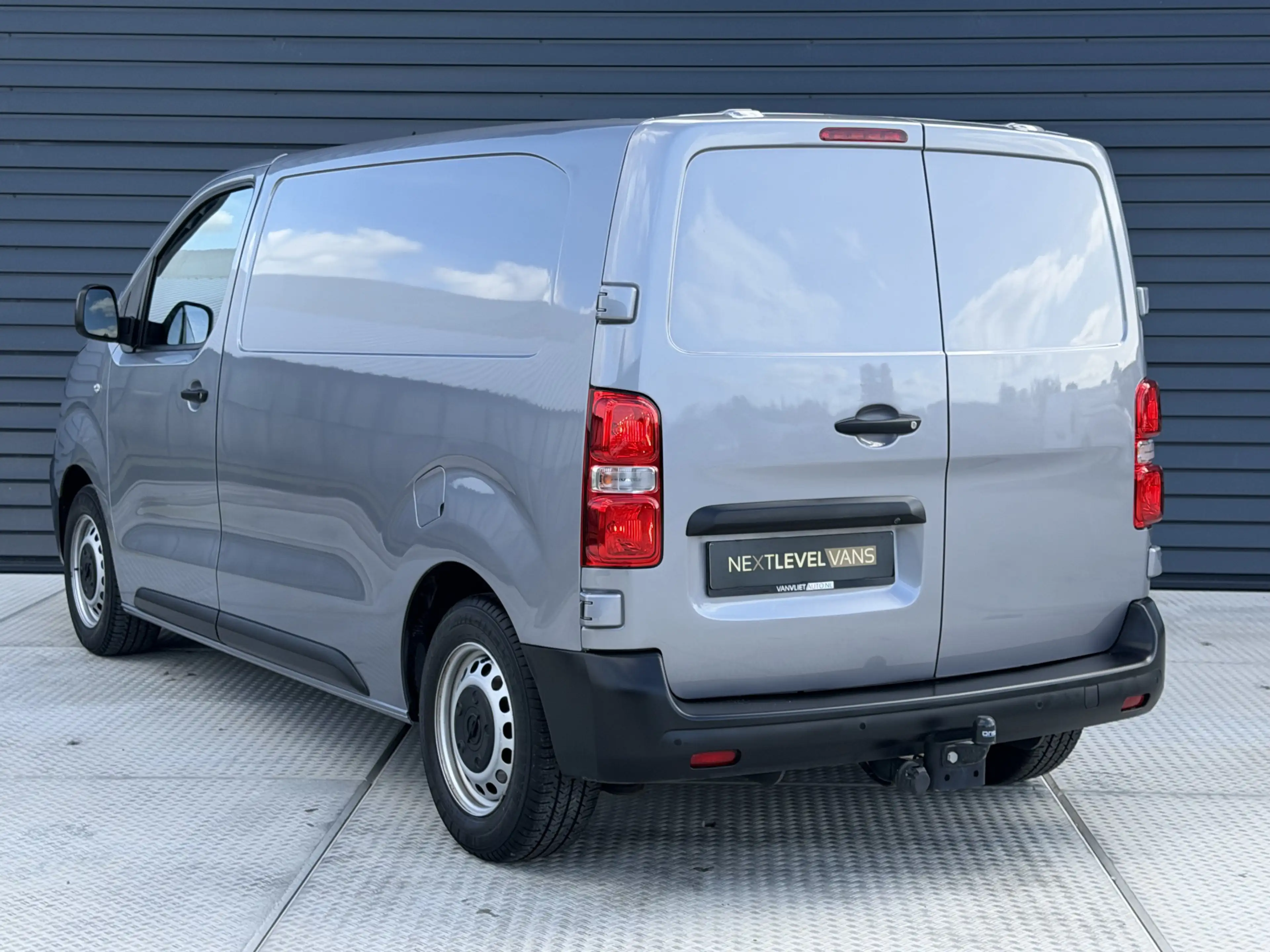 Opel Vivaro 2.0 Diesel 145 PK L2 | Camera | Trekhaak | Apple C — photo 4