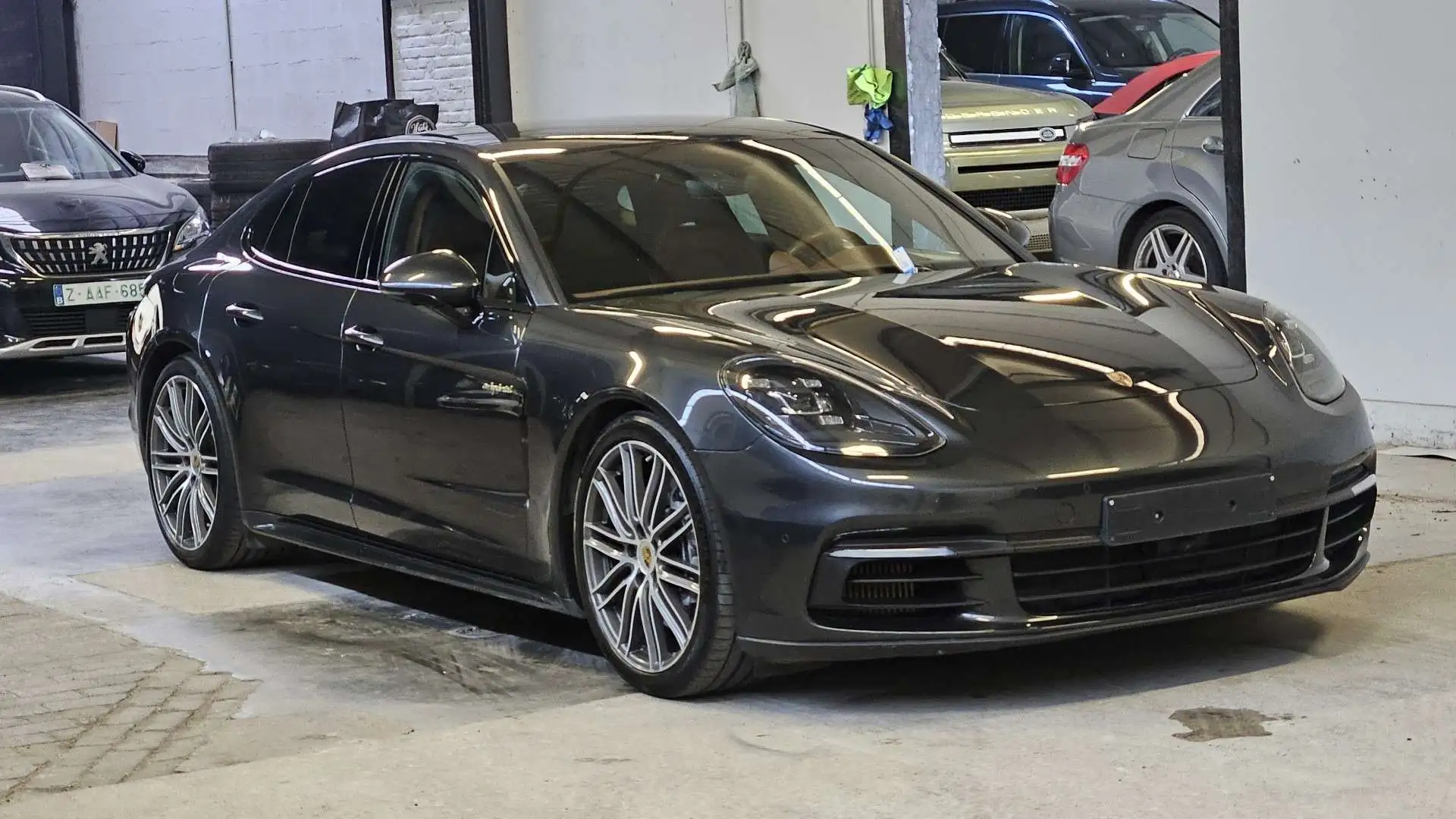Porsche Panamera 4 e-Hybrid 2.9 V6 Bi-Turbo PHEV PDK (340 kW) Grigio - 1