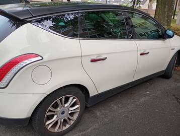 Delta 1.4-16V Platino