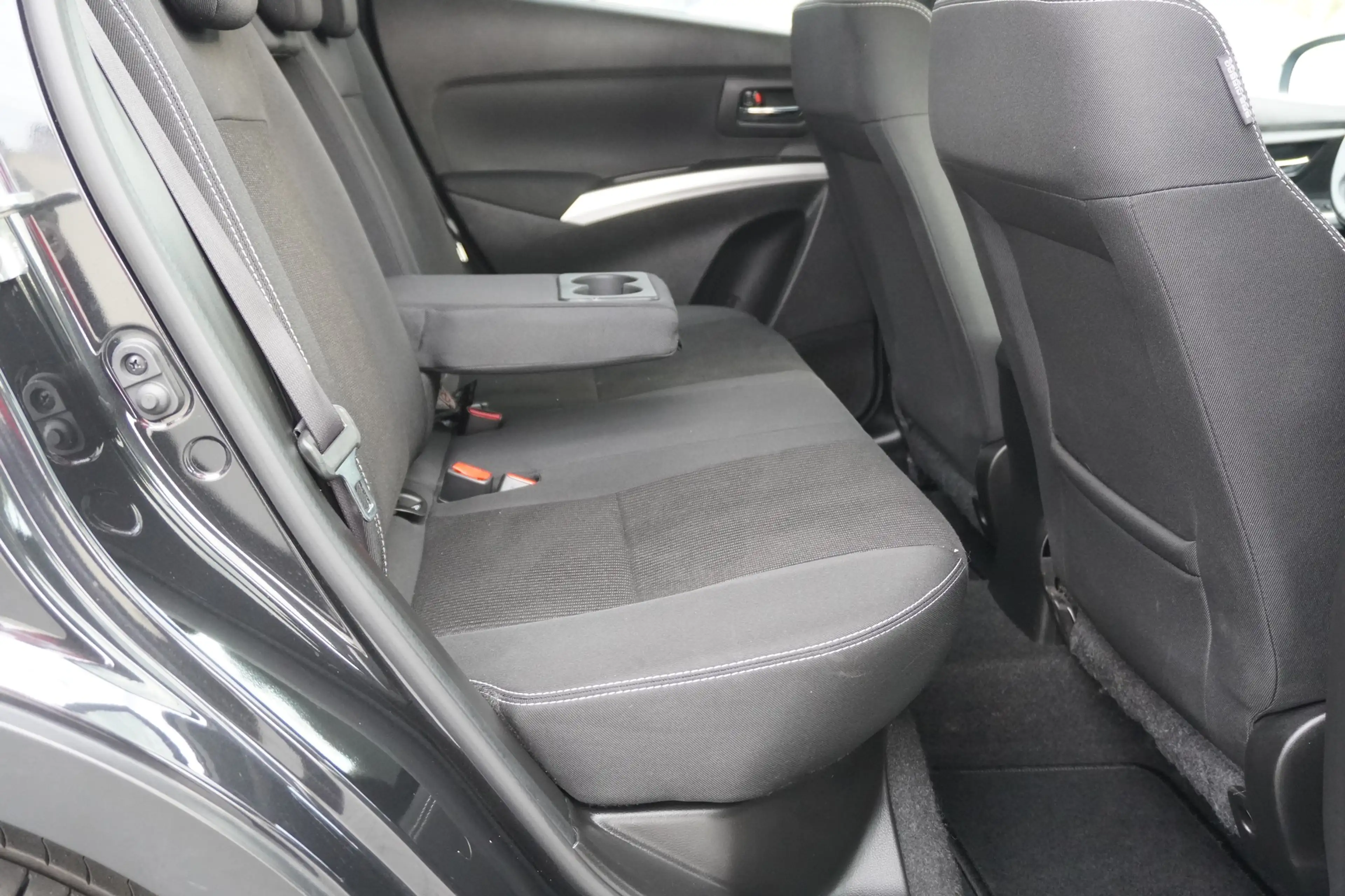 Suzuki SX4 S-Cross 1.0 Comfort LED Navi Sitzheizung DAB — photo 11