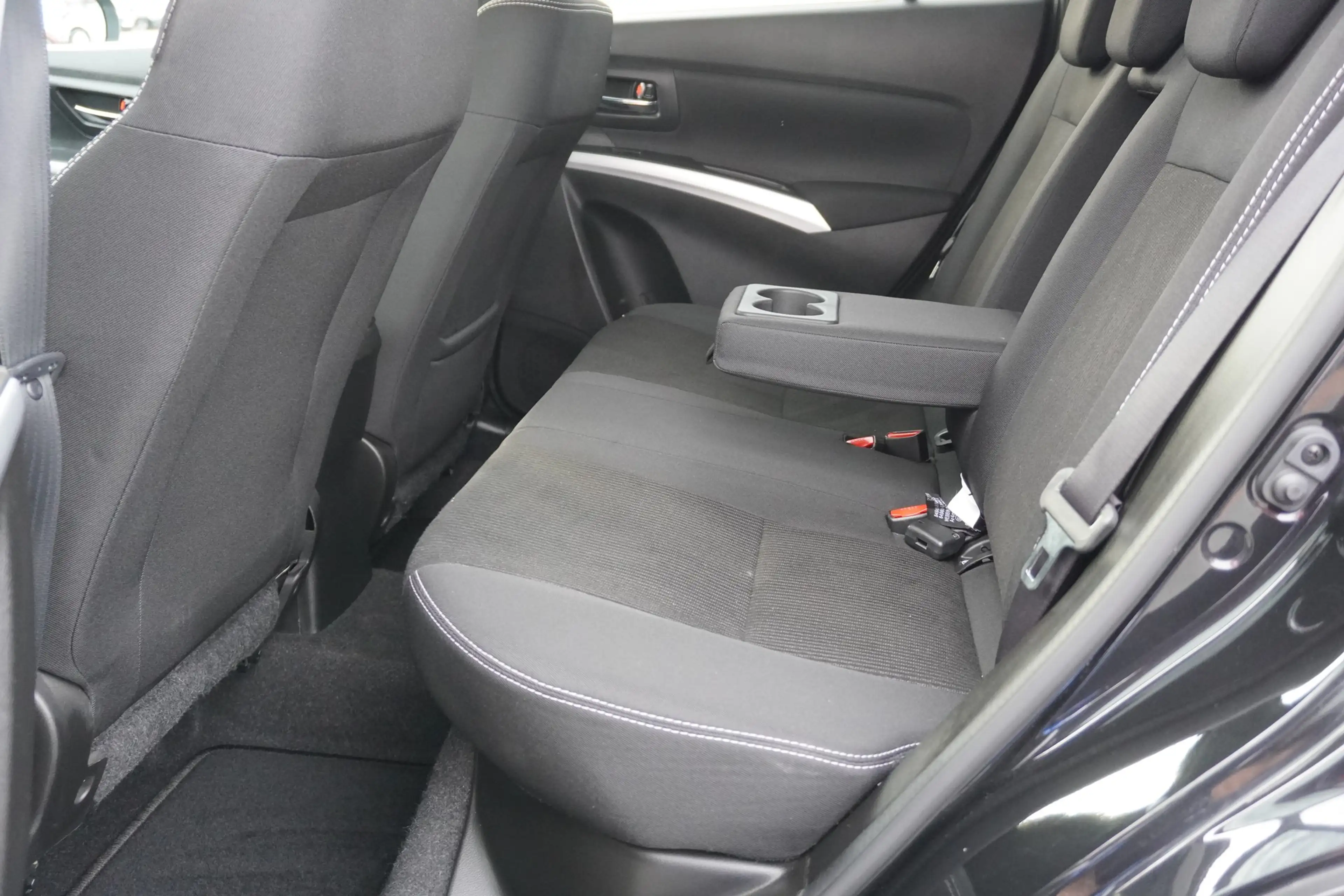 Suzuki SX4 S-Cross 1.0 Comfort LED Navi Sitzheizung DAB — photo 10