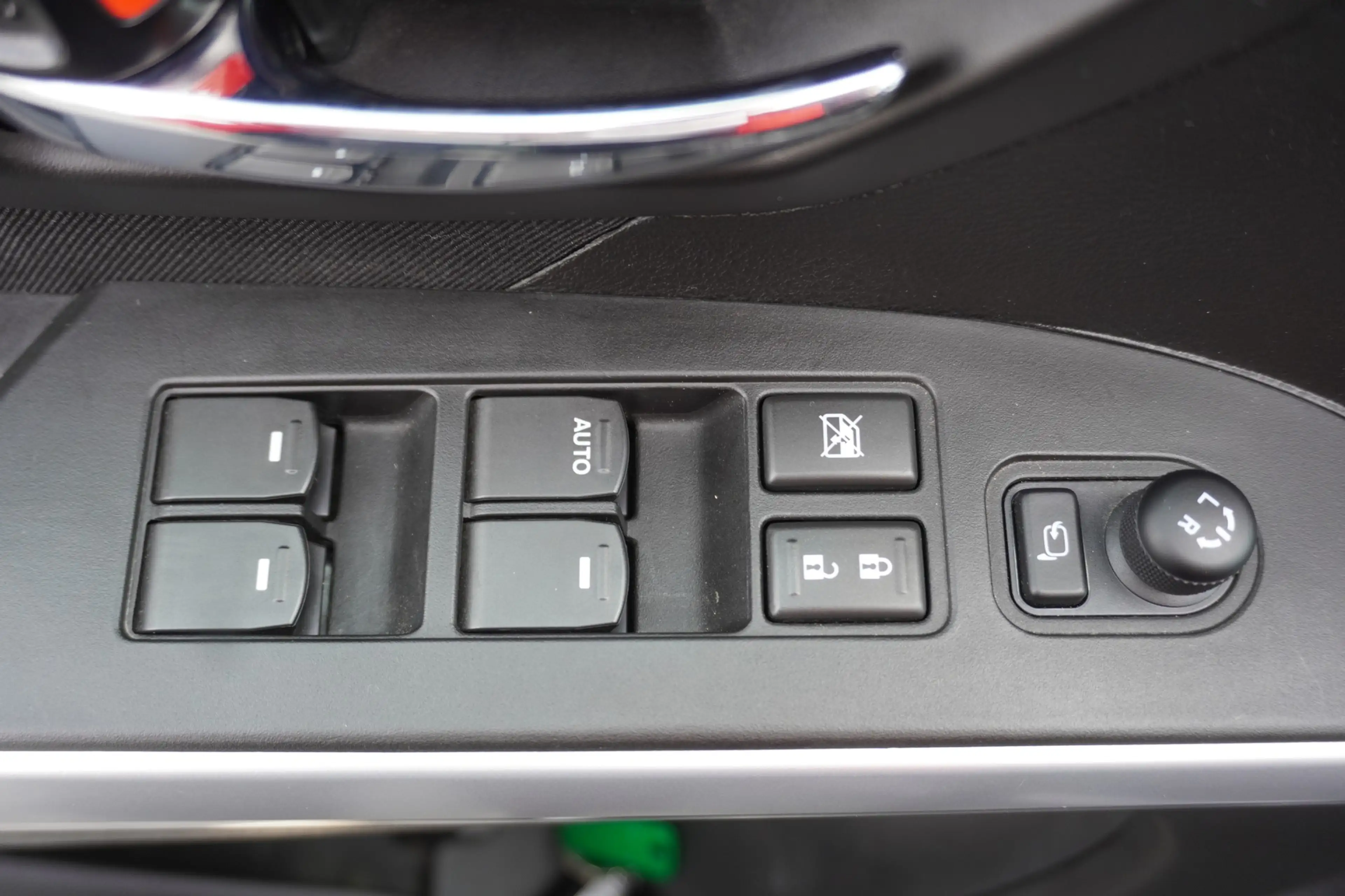 Suzuki SX4 S-Cross 1.0 Comfort LED Navi Sitzheizung DAB — photo 8